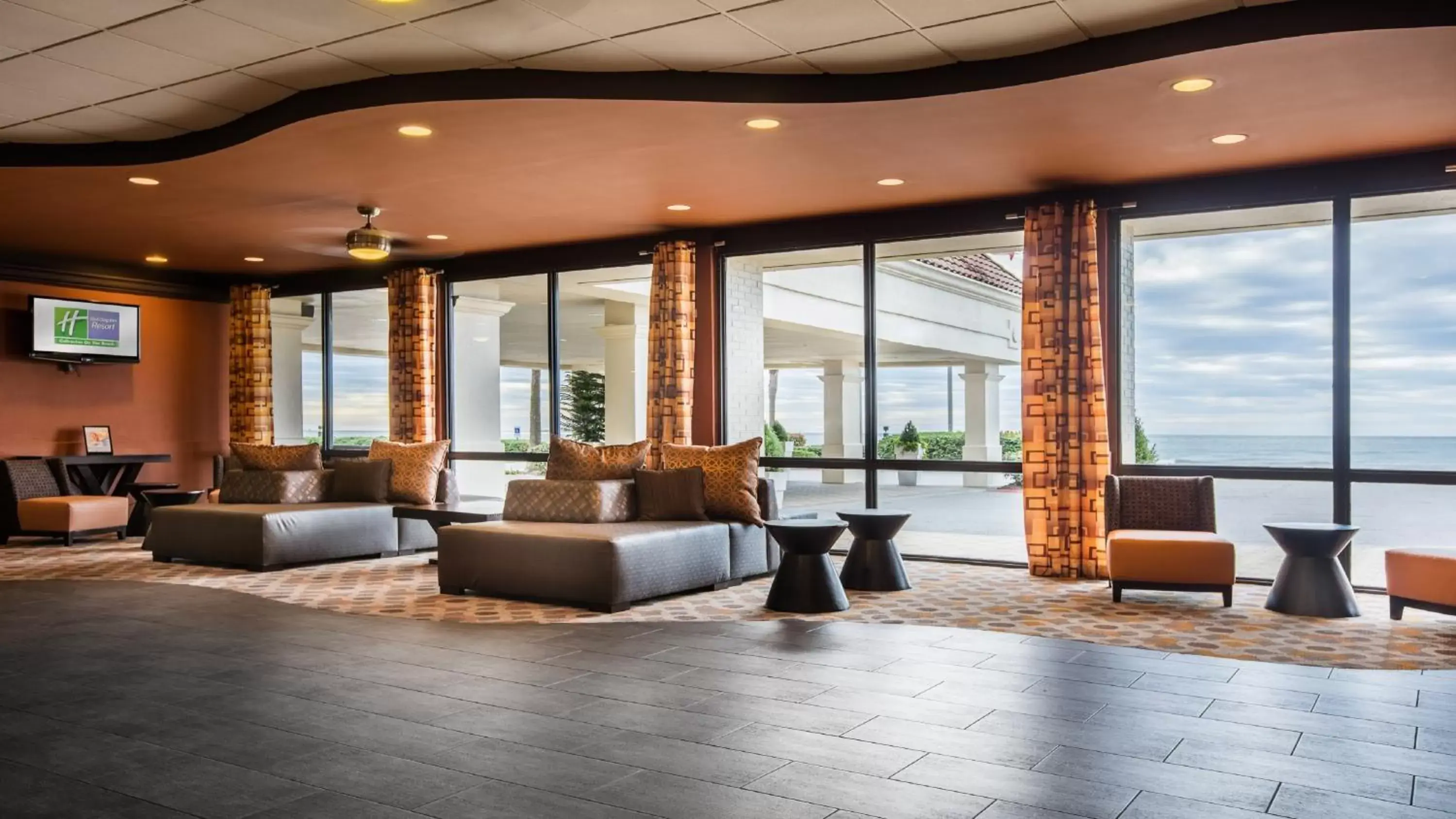 Property building, Lobby/Reception in Holiday Inn Resort Galveston - On The Beach, an IHG Hotel