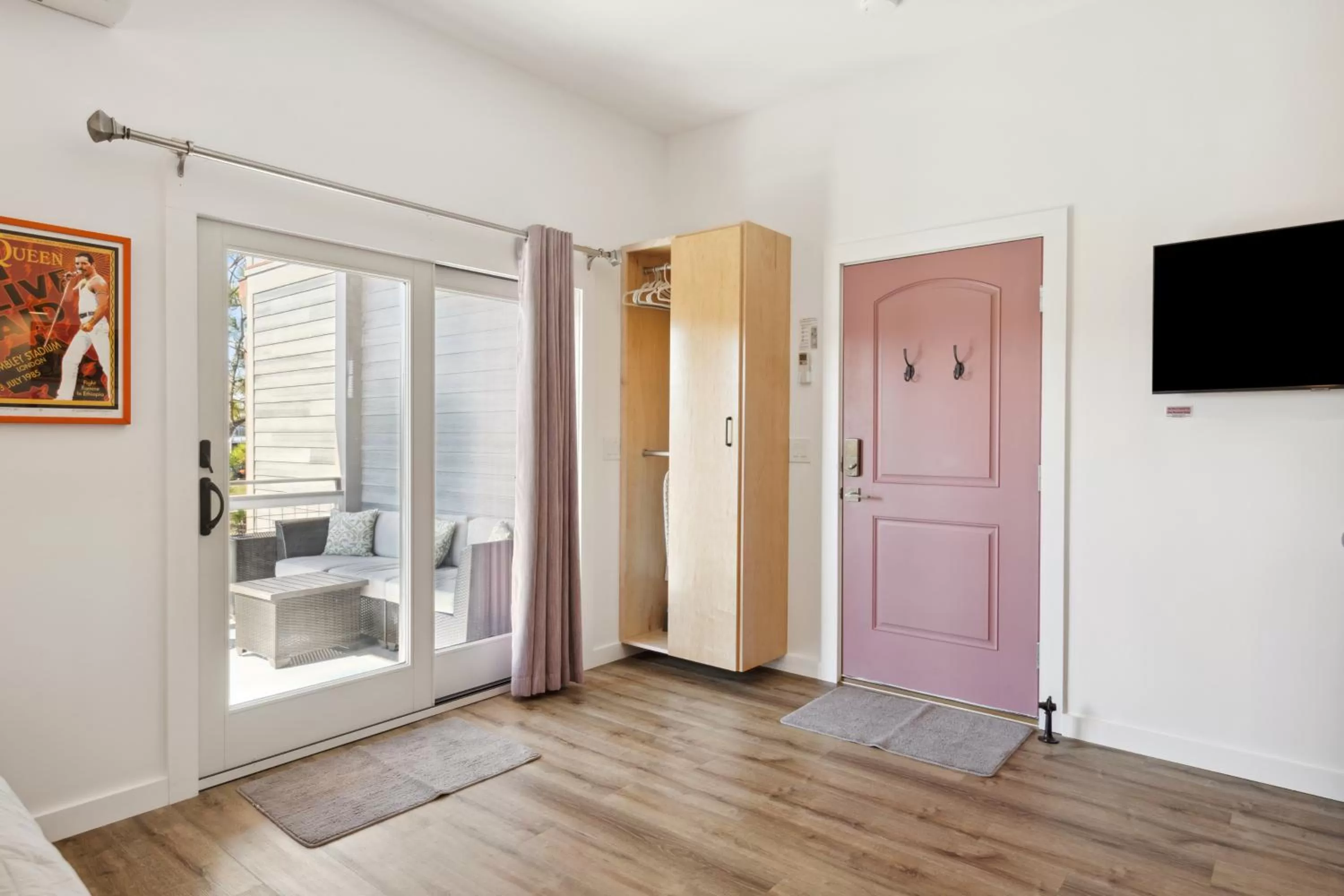 Hotel Folly with Marsh and Sunset Views