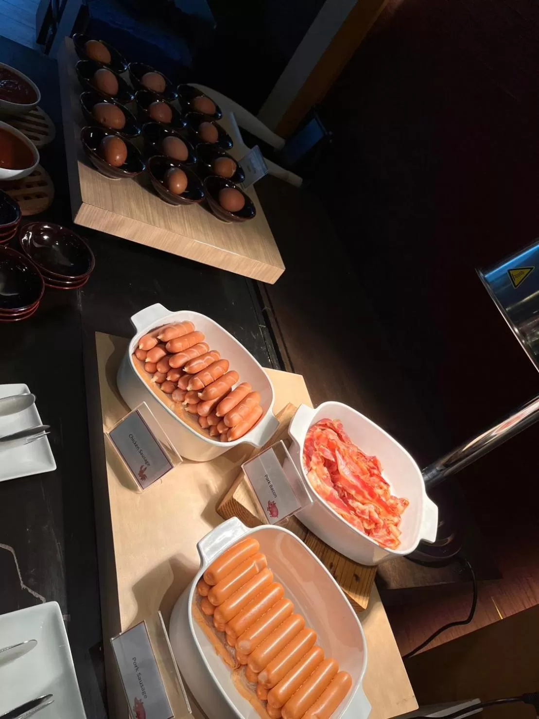 Restaurant/places to eat in Urbana Sathorn Hotel, Bangkok