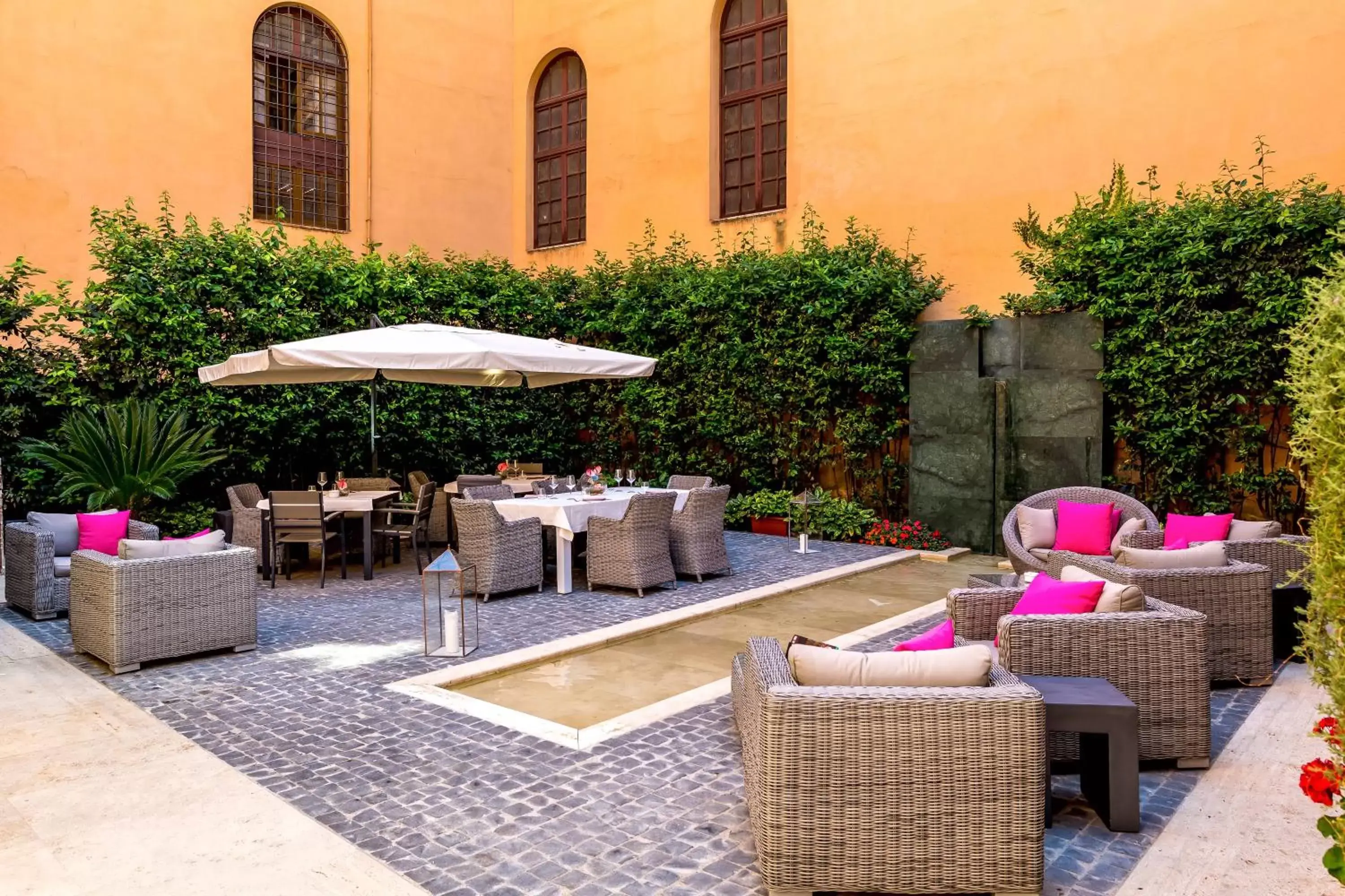 Other, Patio/Outdoor Area in Hotel Indigo Rome - St. George, an IHG Hotel