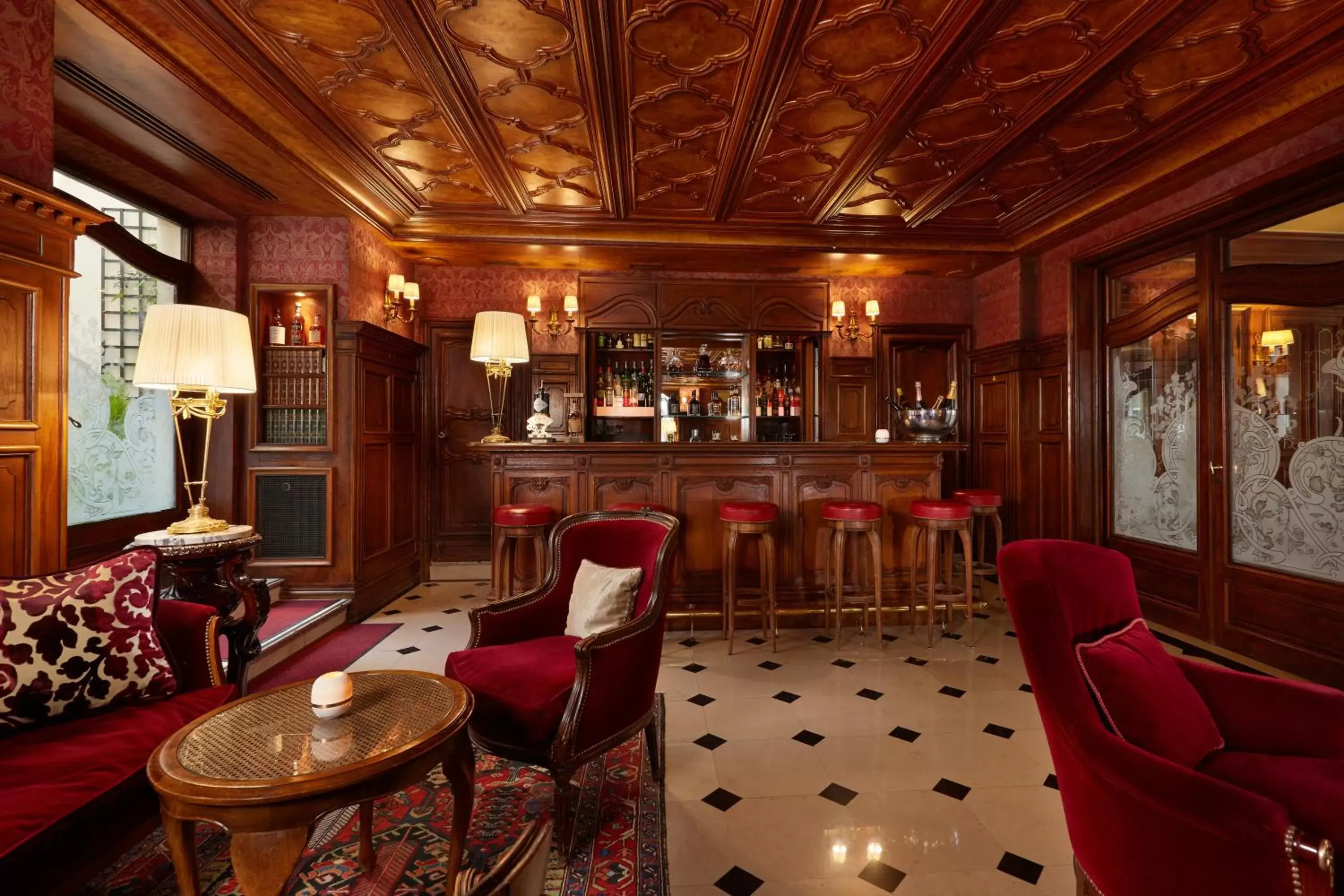 Restaurant/places to eat, Lounge/Bar in Hôtel Regina Louvre