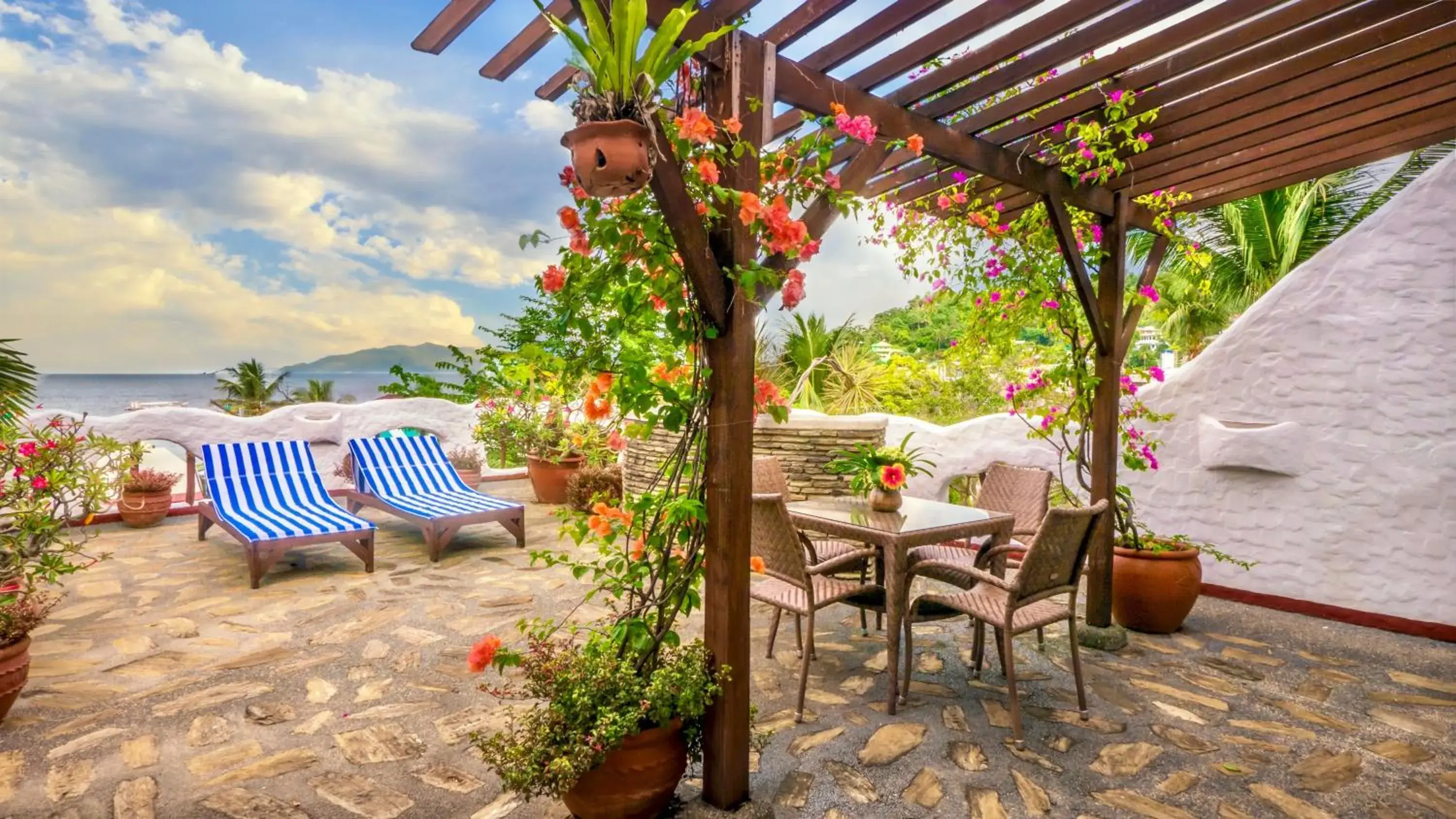 Patio in Atlantis Dive Resort Puerto Galera