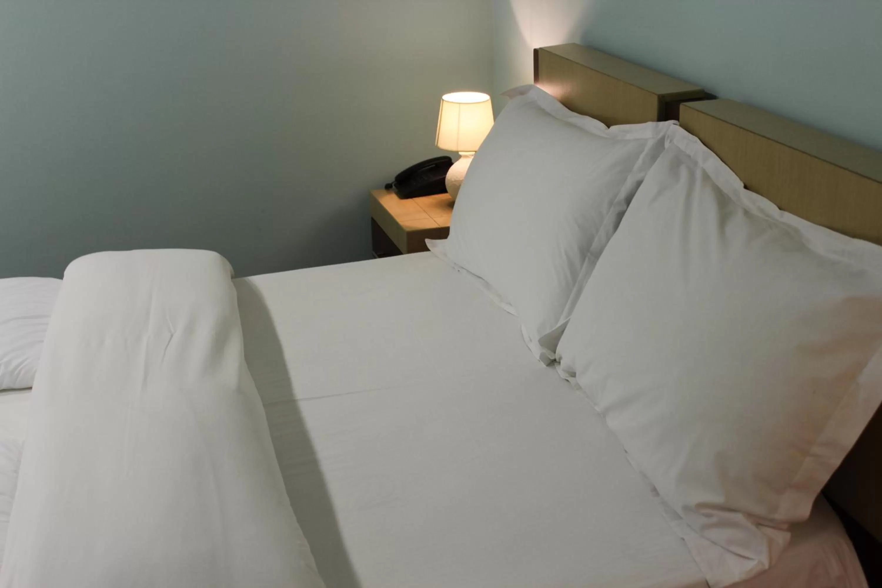 Bed in Hotel Piemonte