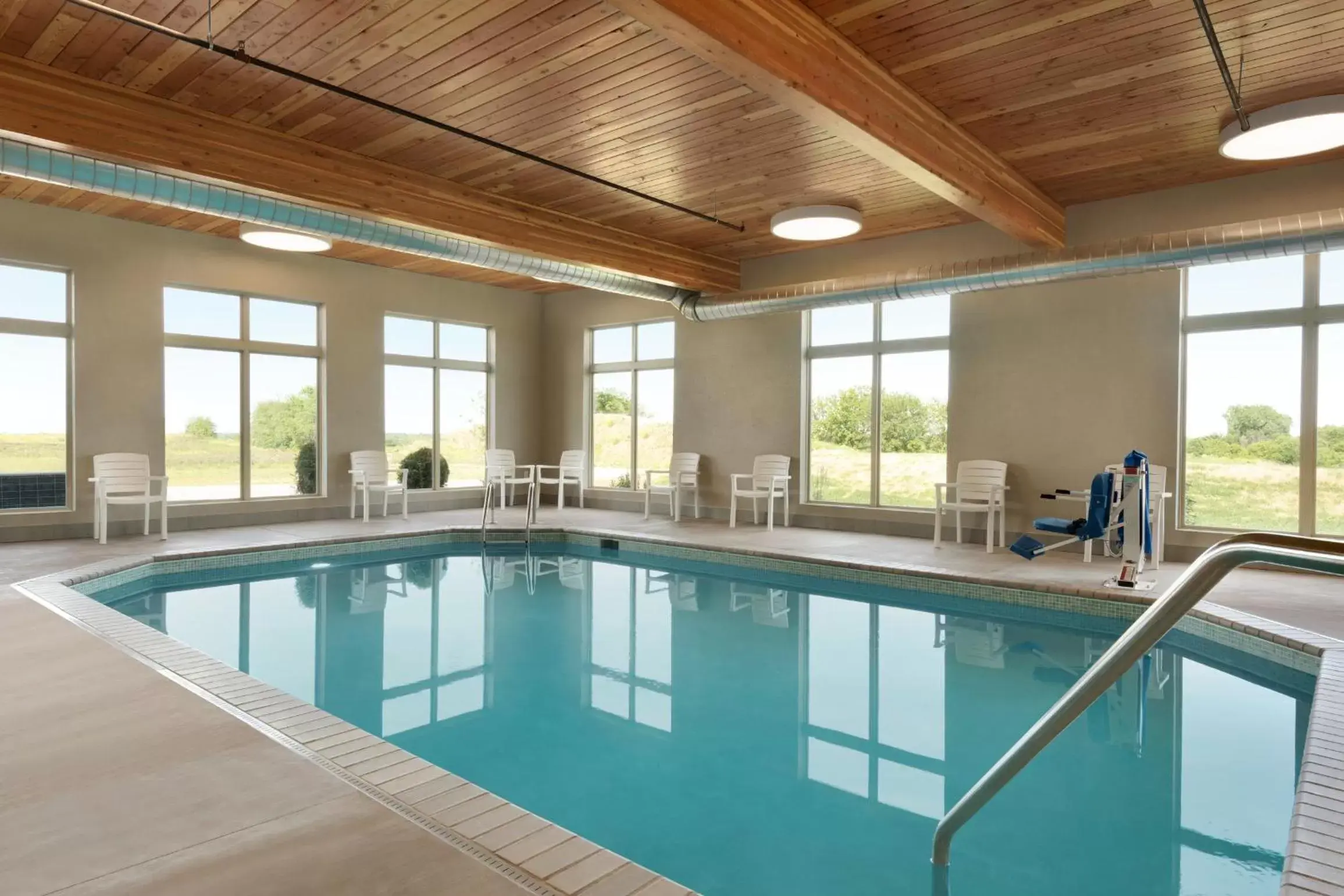 Swimming Pool in Country Inn & Suites by Radisson, Indianola, IA