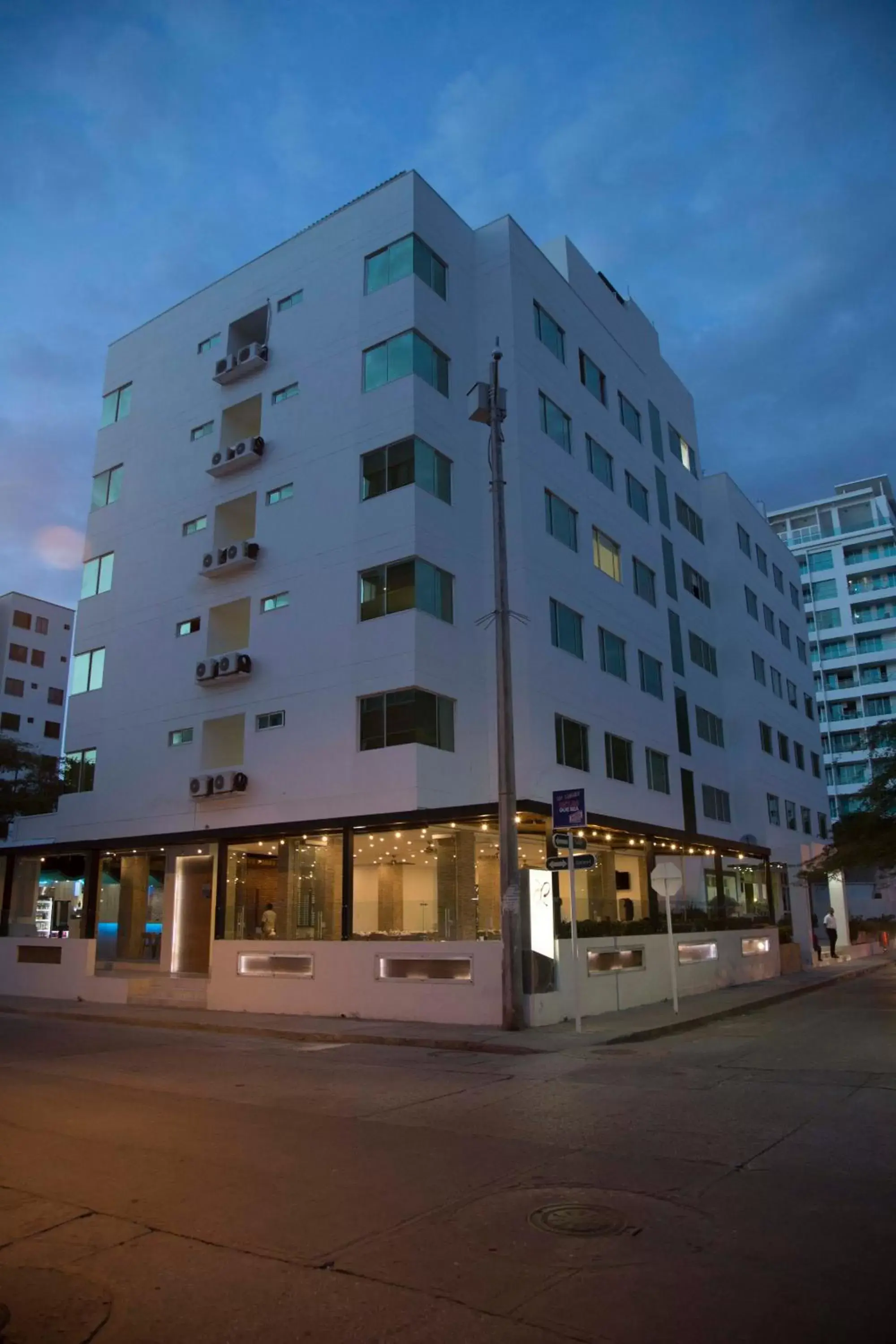 Facade/entrance, Property Building in Hotel Portobahia Santa Marta Rodadero