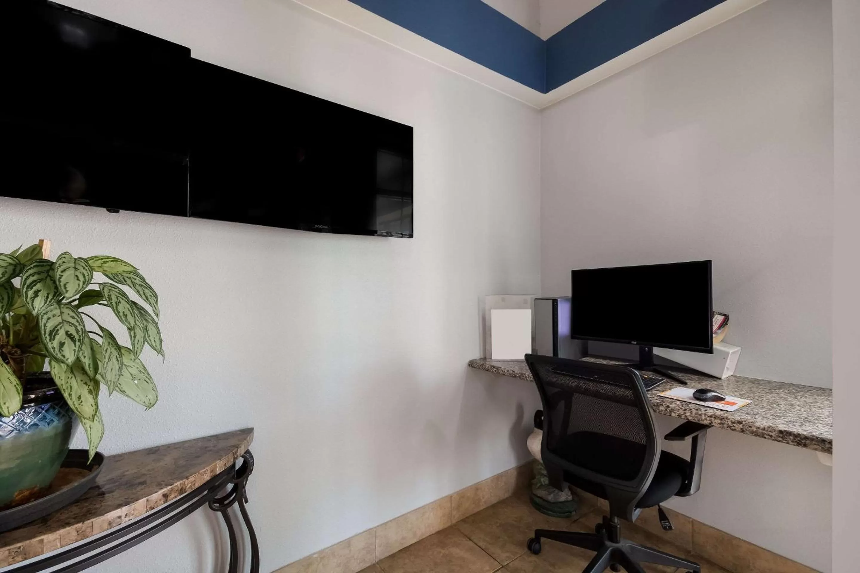 Business facilities in Quality Inn & Suites Oklahoma City North