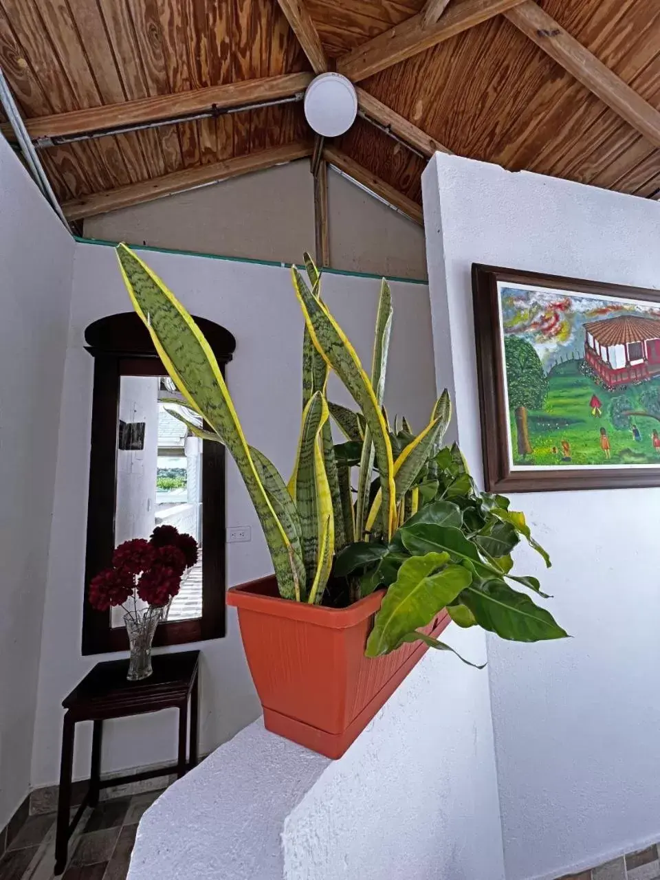 Property building in Sunset Paradise Property building in Sunset Paradise