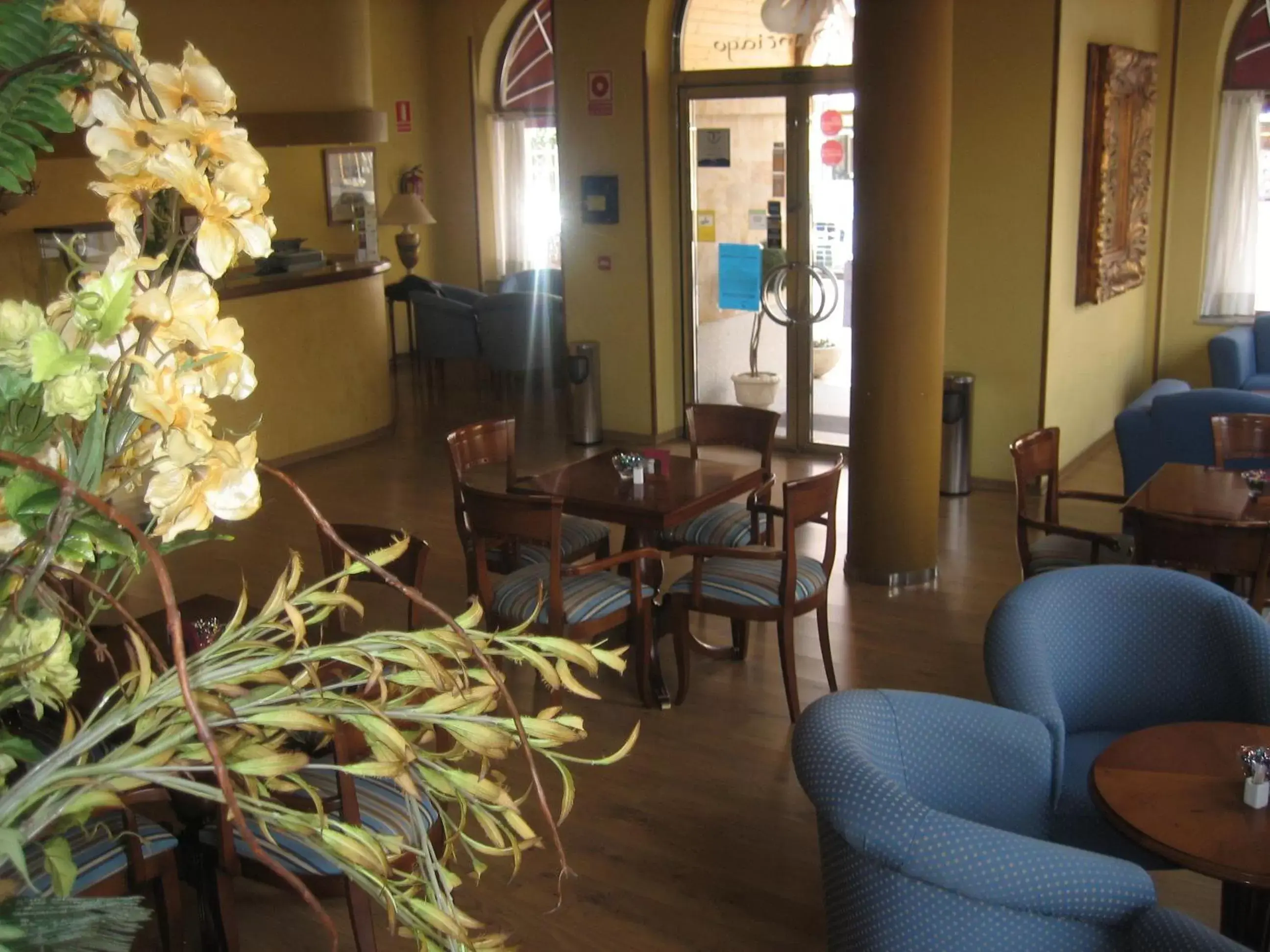 Lobby or reception, Seating Area in Hotel Santiago