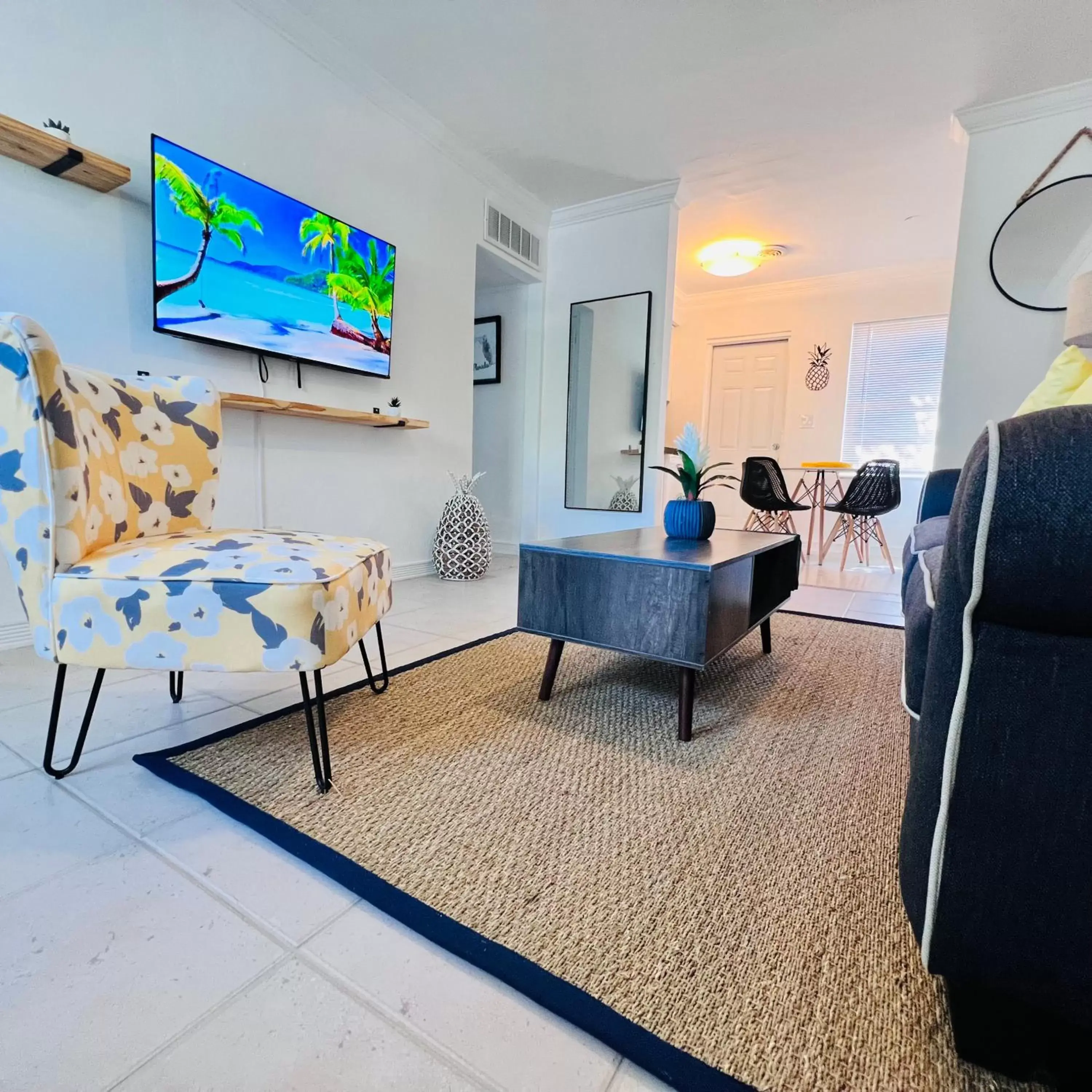 Living room, Seating Area in Coco Bay Vacation Condos