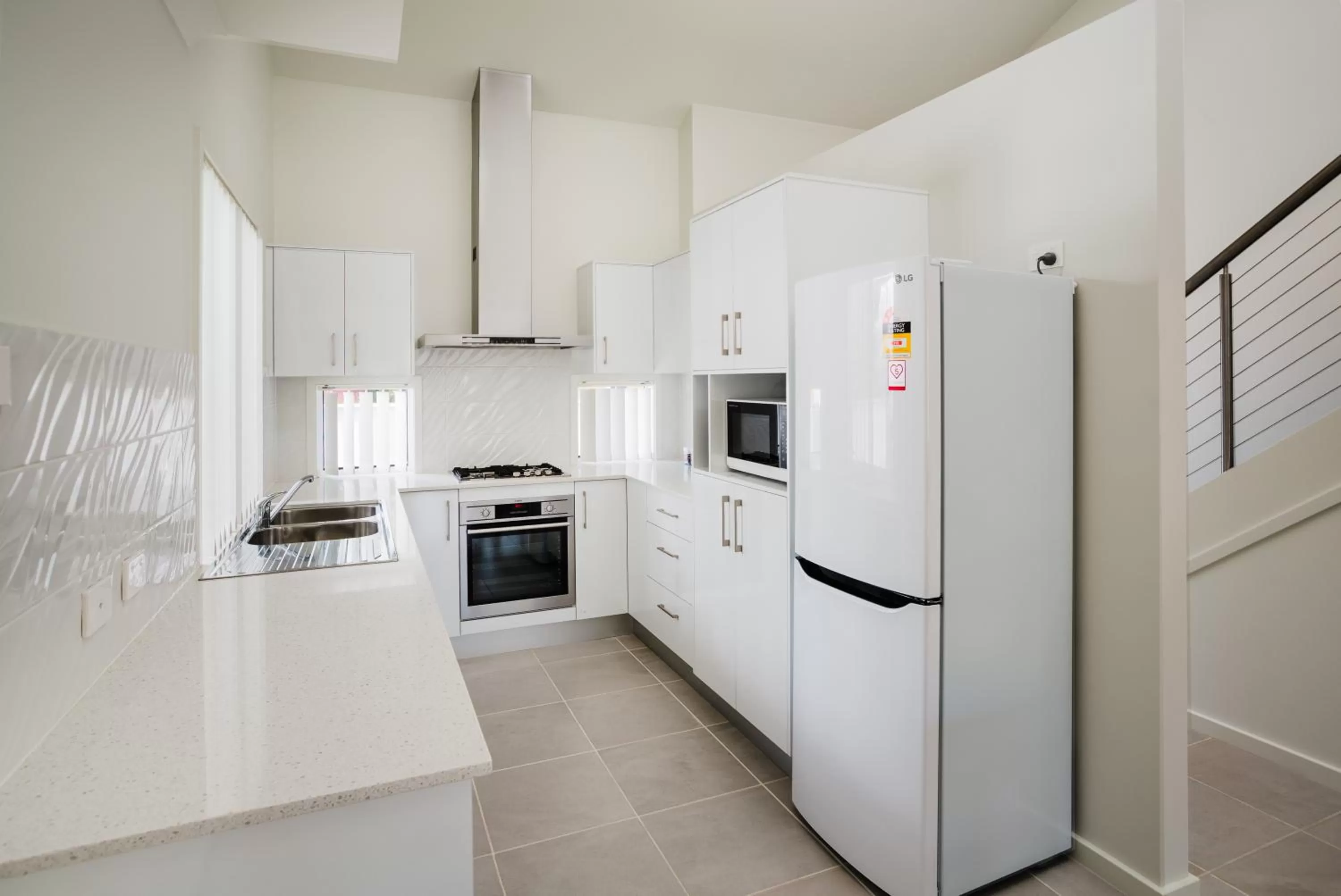 Kitchen or kitchenette in Wallsend Executive Apartments
