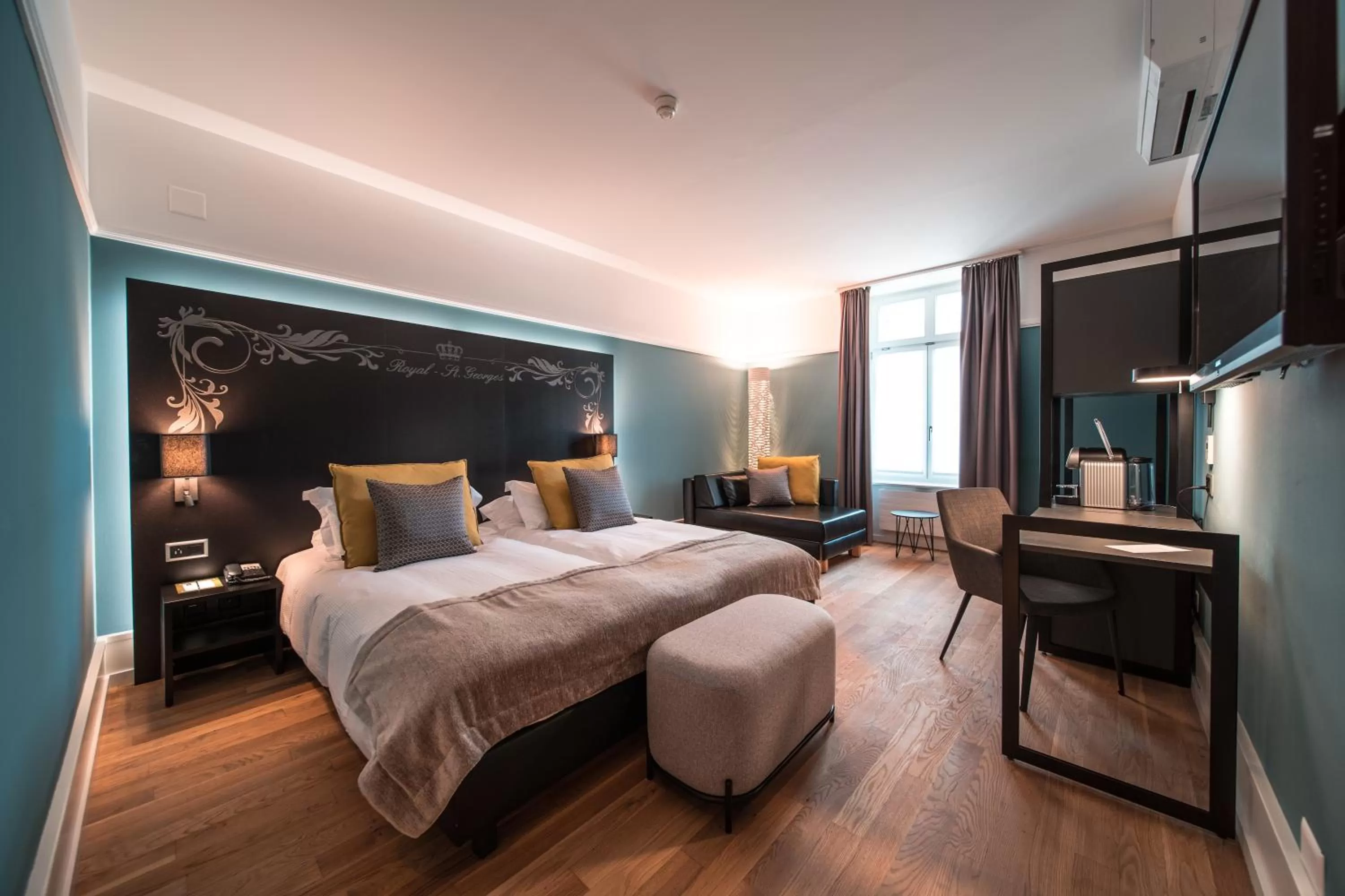 Bedroom, Bed in Royal St. Georges Hotel Interlaken - MGallery Collection