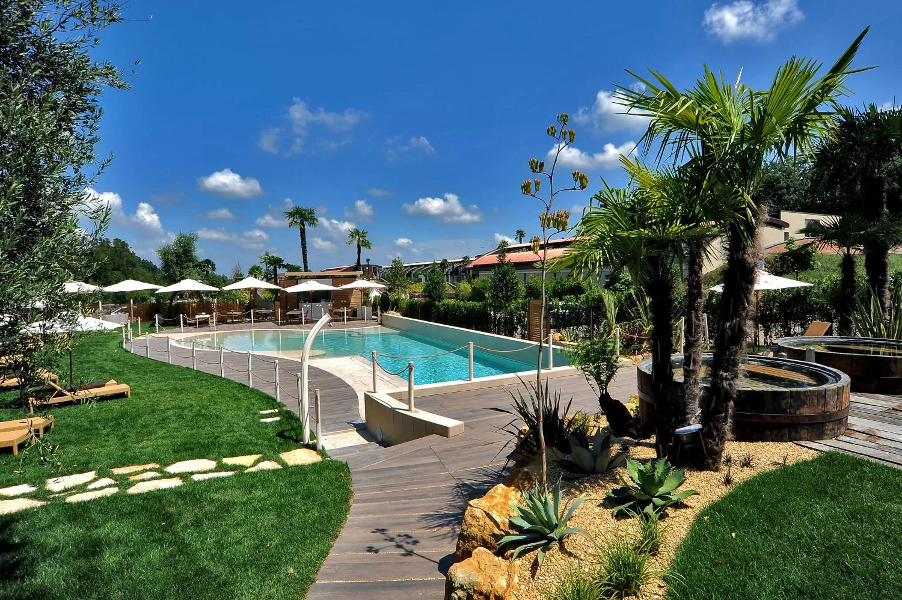 Swimming pool in Relais Bellaria Hotel & Congressi