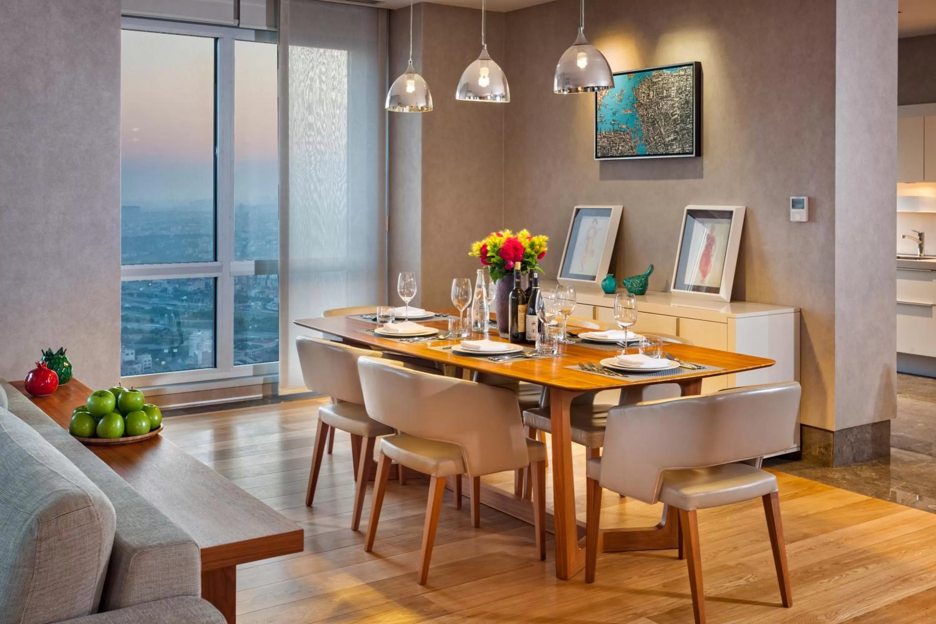 Dining area in Fraser Place Anthill Istanbul