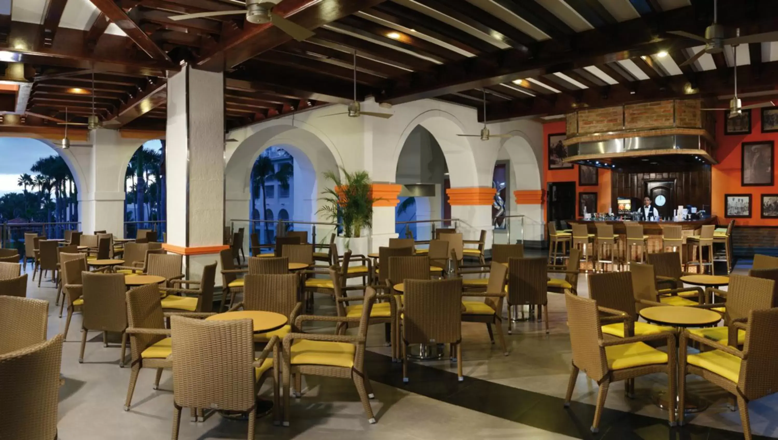 Restaurant/Places to Eat in Riu Jalisco - All Inclusive