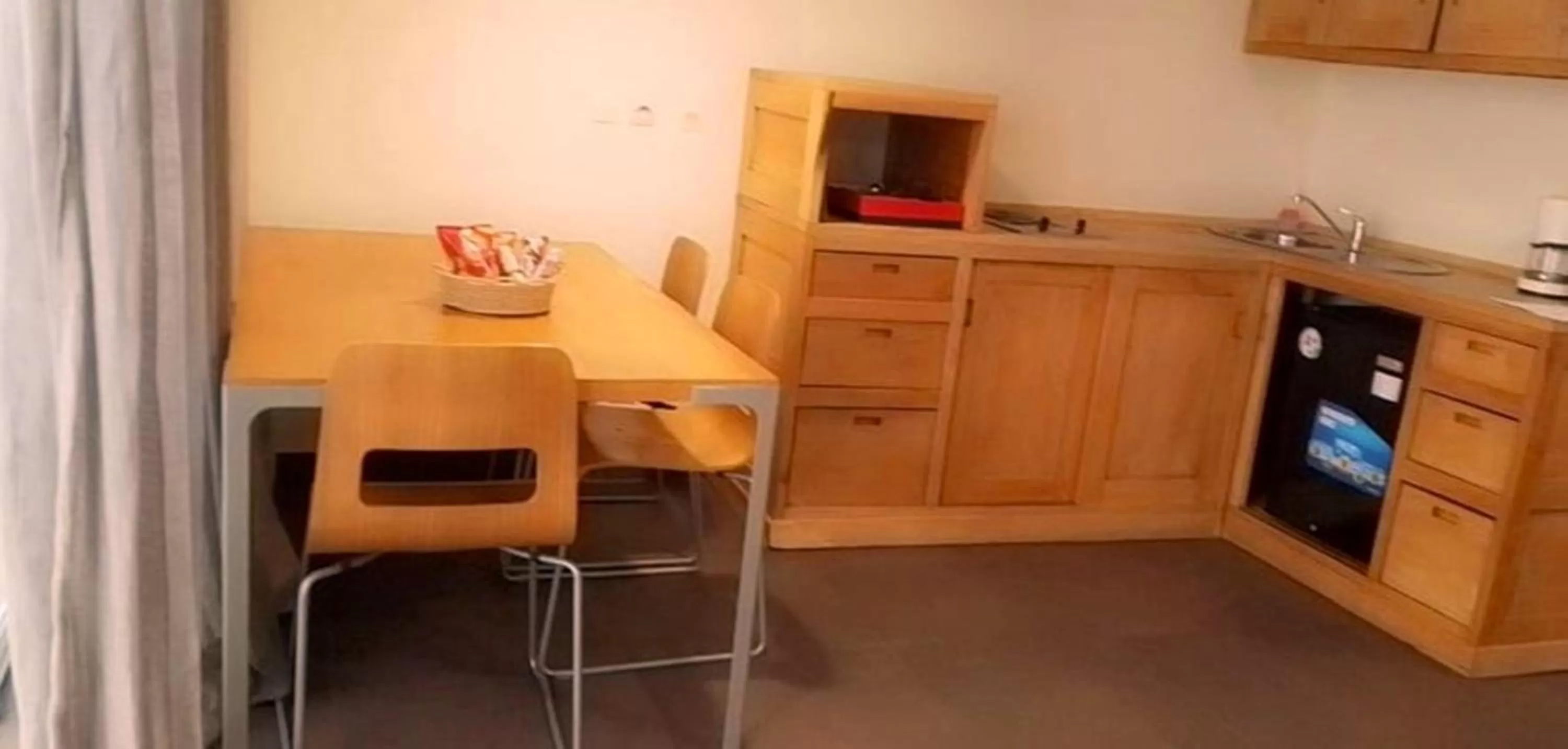 Kitchen or kitchenette in Hotel La Villette