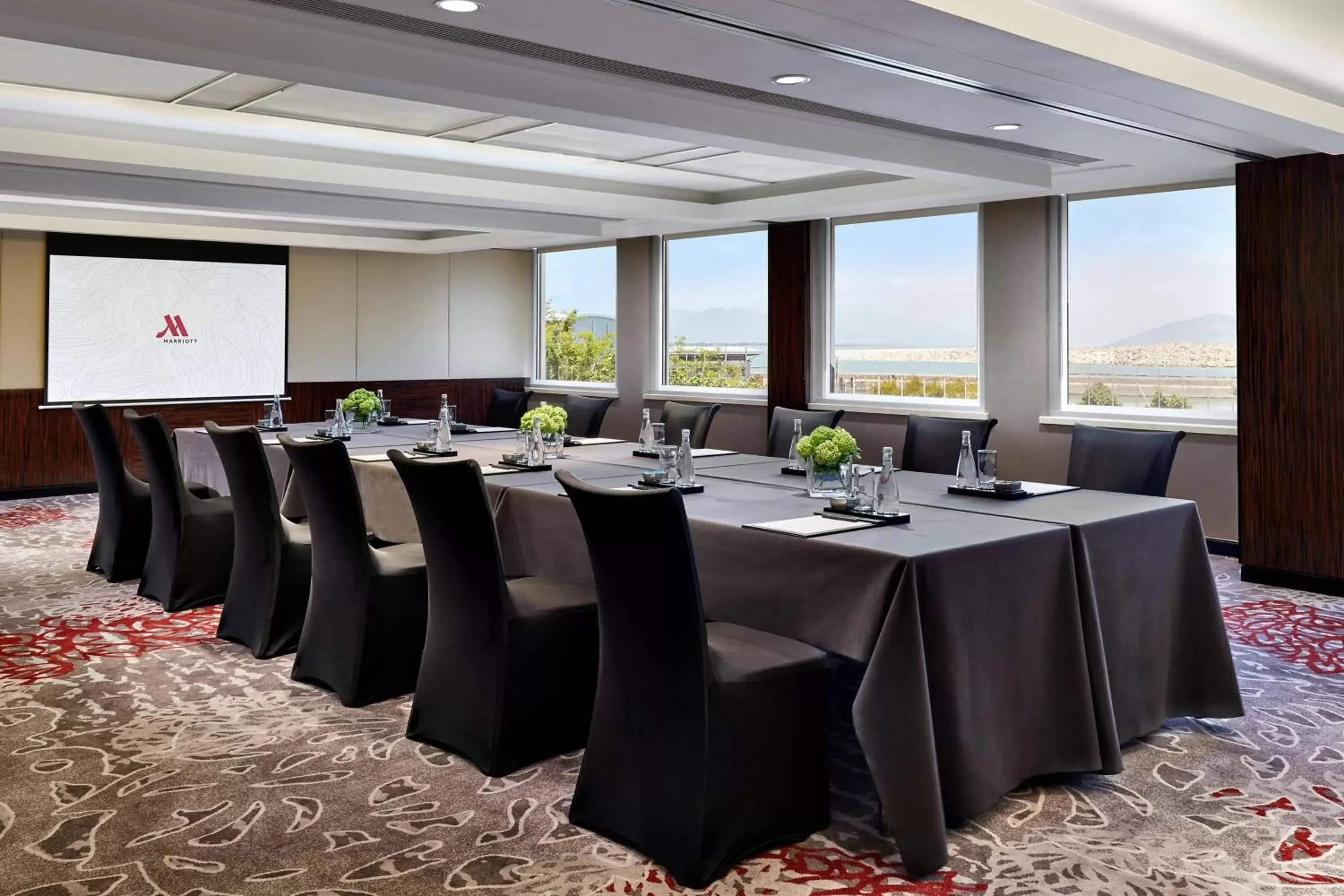 Meeting/conference room in Hong Kong SkyCity Marriott Hotel