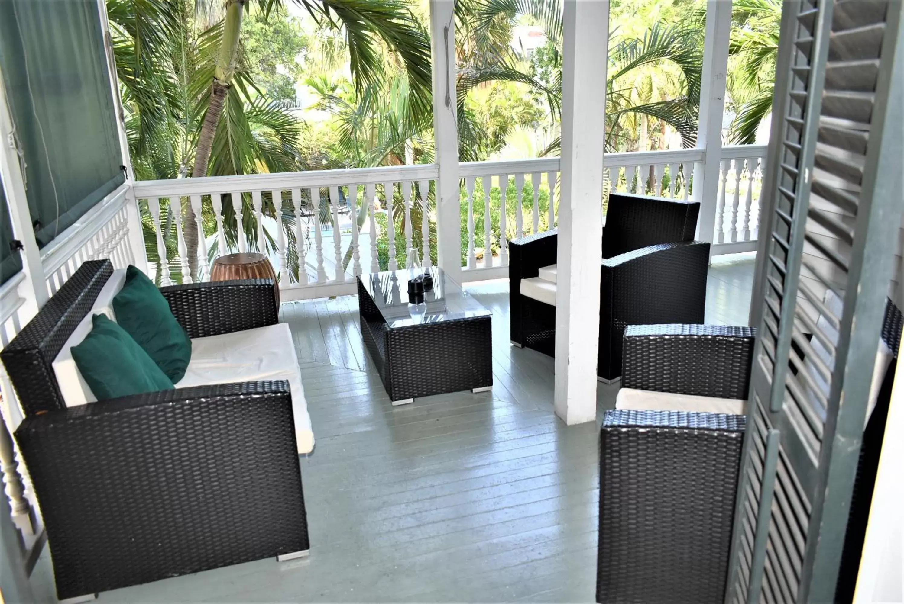 Balcony/Terrace in Simonton Court Historic Inn & Cottages