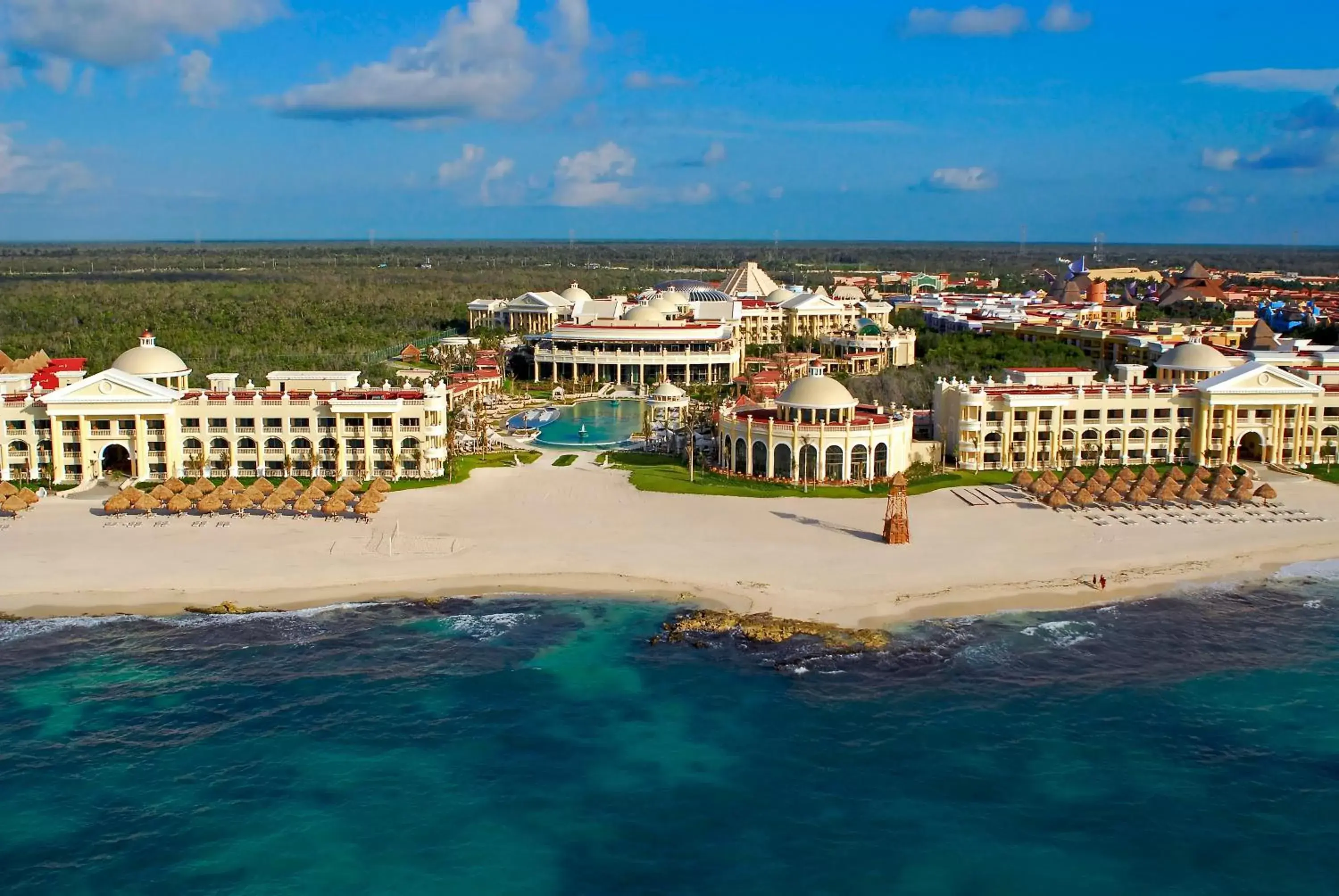 Bird's eye view, Bird's-eye View in Iberostar Grand Paraíso