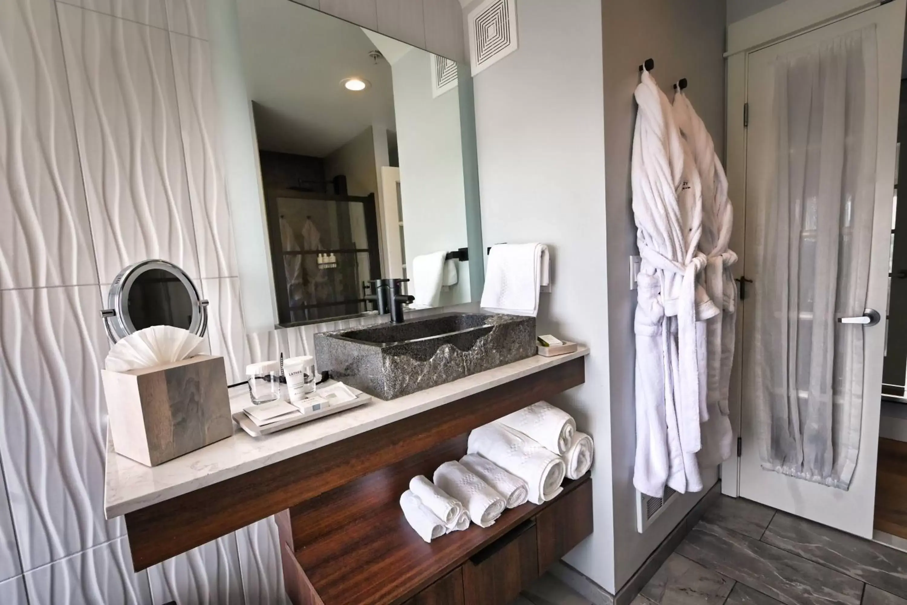 Bathroom in Cannery Pier Hotel & Spa