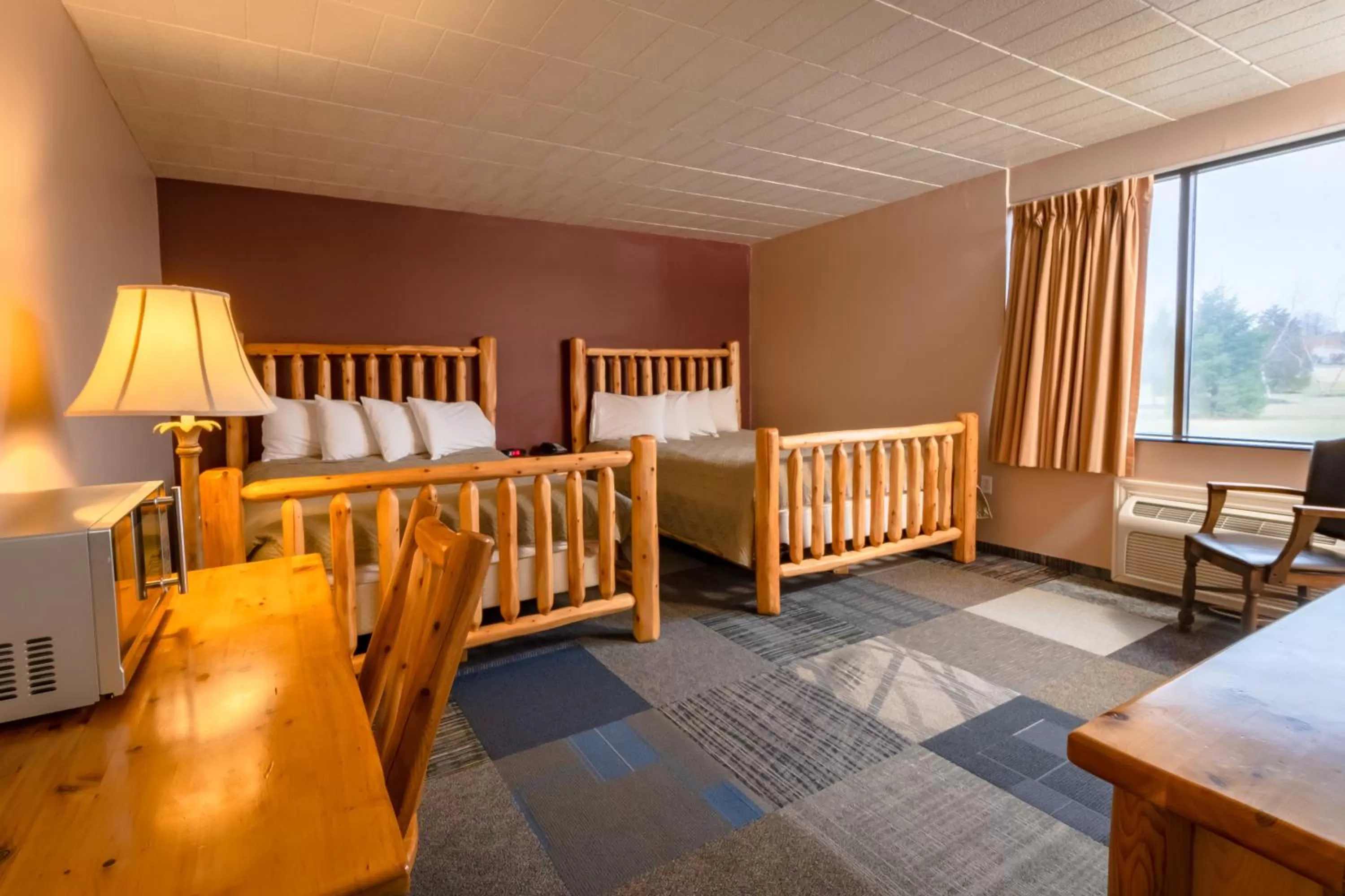 Bed in Candlestone Golf and Resort