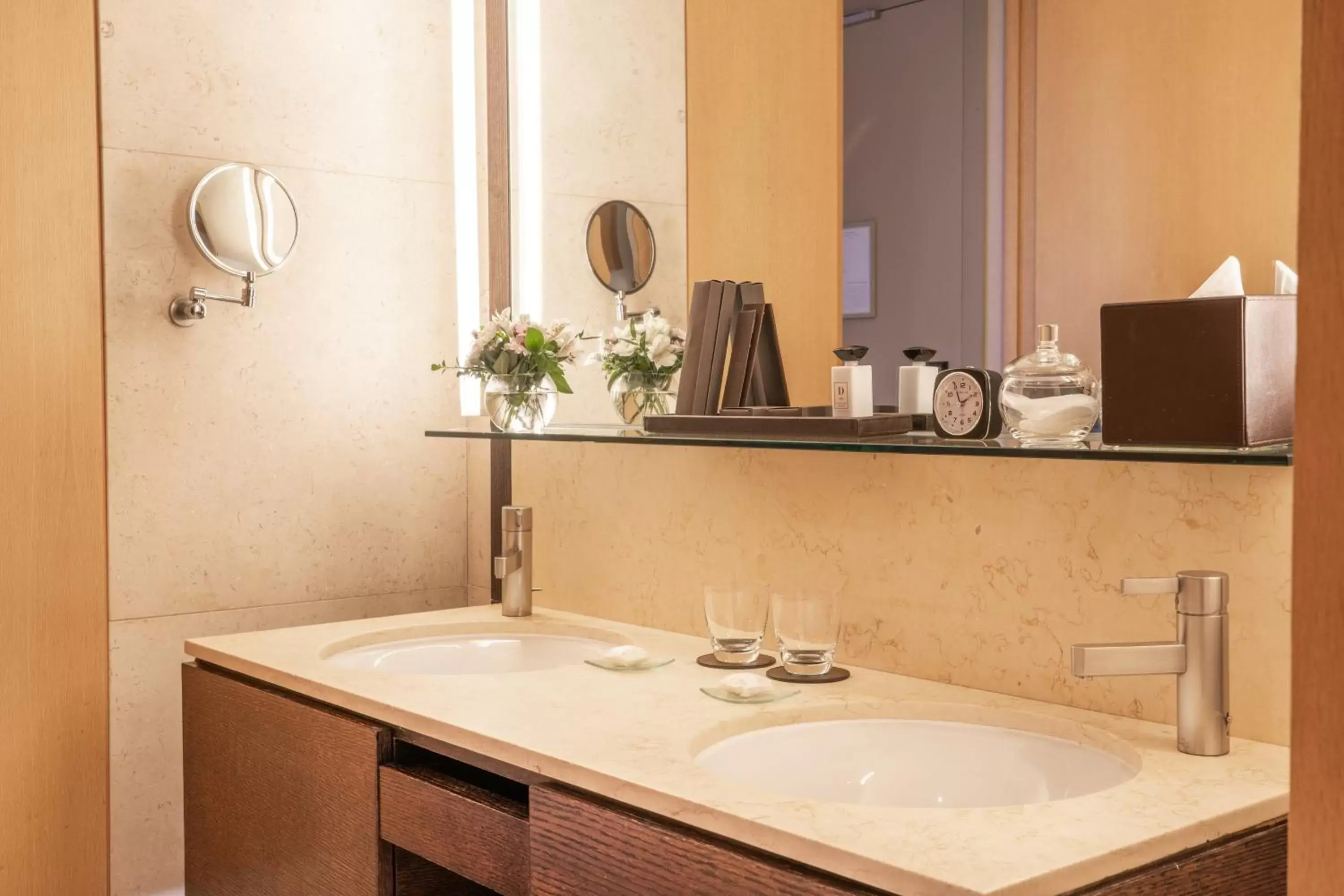 Bathroom in Palacio Duhau - Park Hyatt Buenos Aires