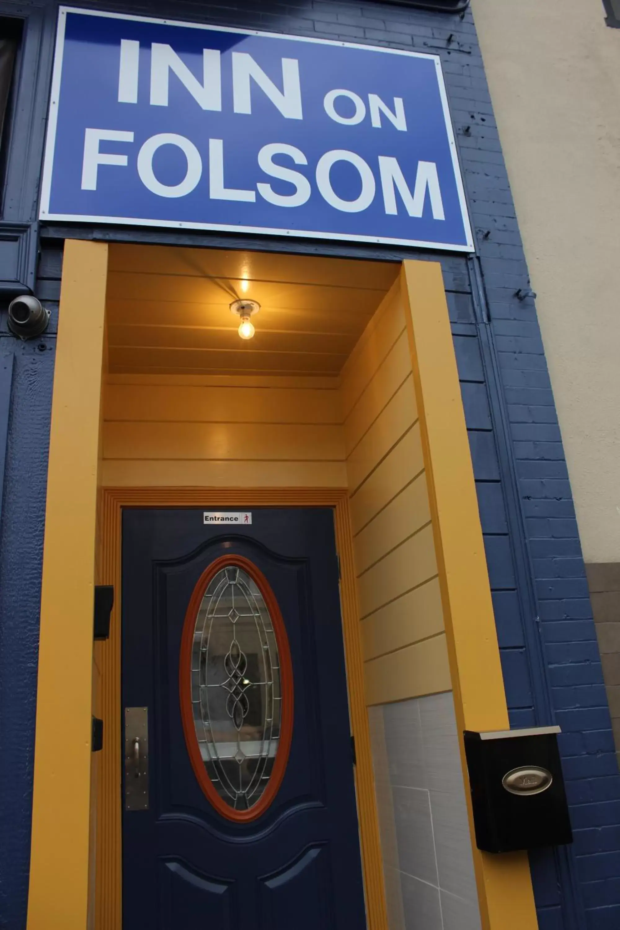 Facade/entrance in Inn on Folsom