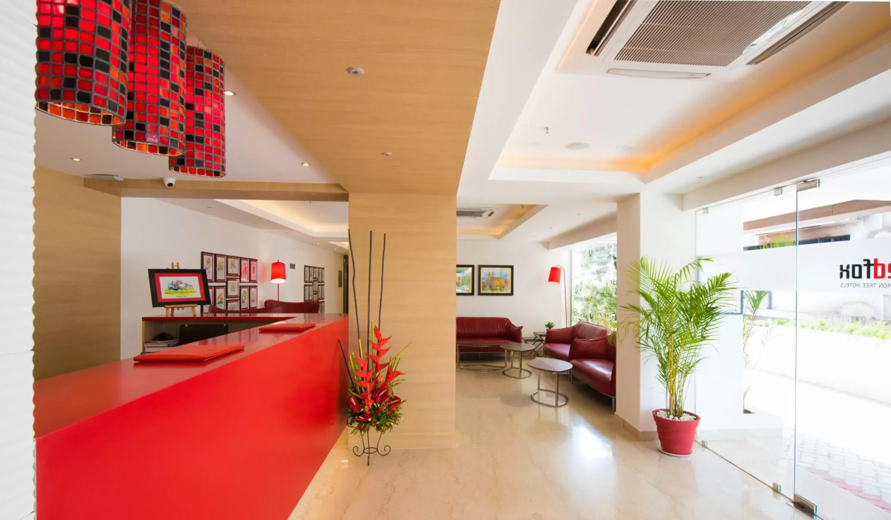 Lobby or reception, Bed in Red Fox by Lemon Tree Hotels, Tiruchirappalli Trichy Lobby or reception, Bed in Red Fox by Lemon Tree Hotels, Tiruchirappalli Trichy