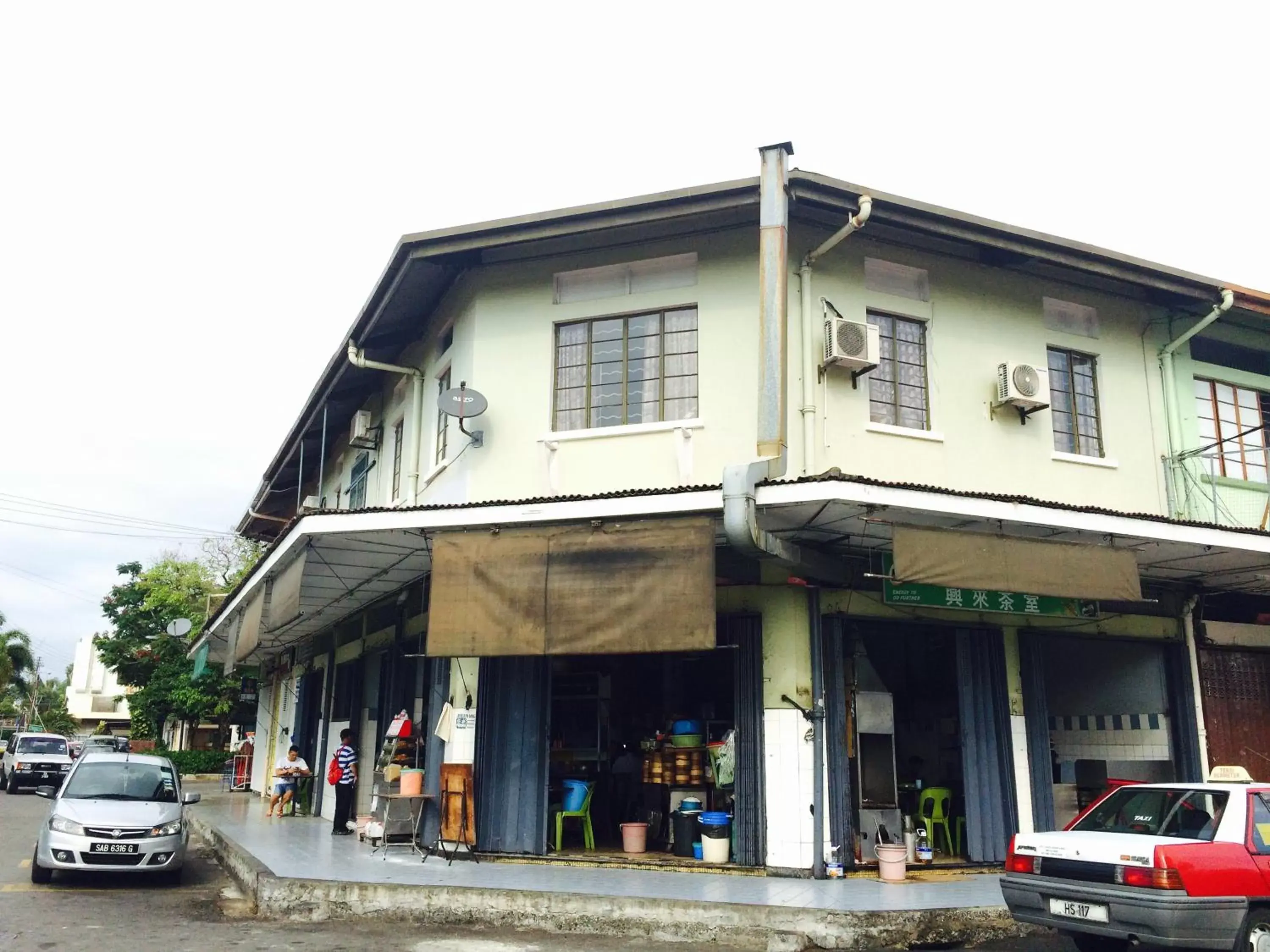 Facade/entrance, Property Building in Hin Loi Guesthouse