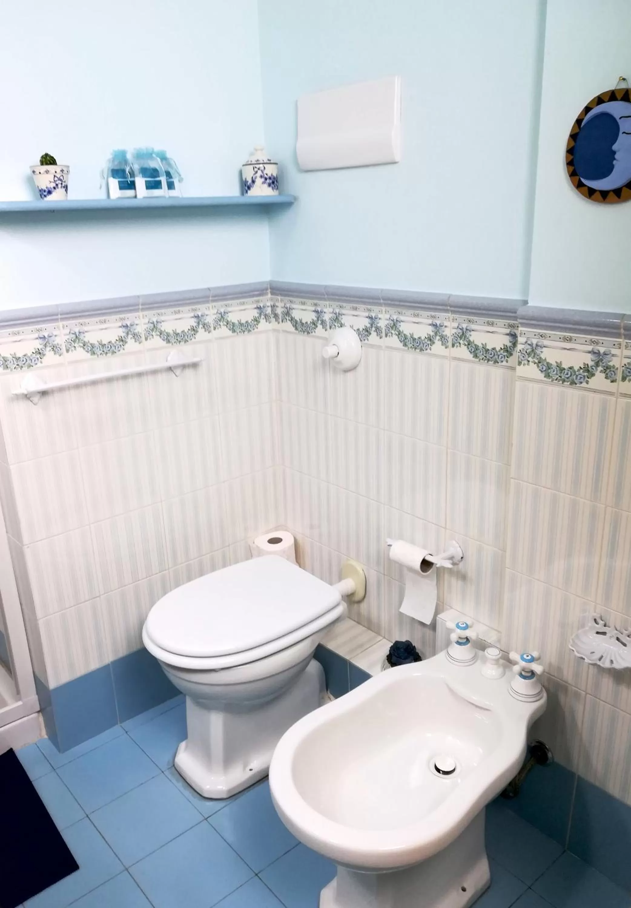 Toilet in Vittorio Emanuele Rooms di Prinzi