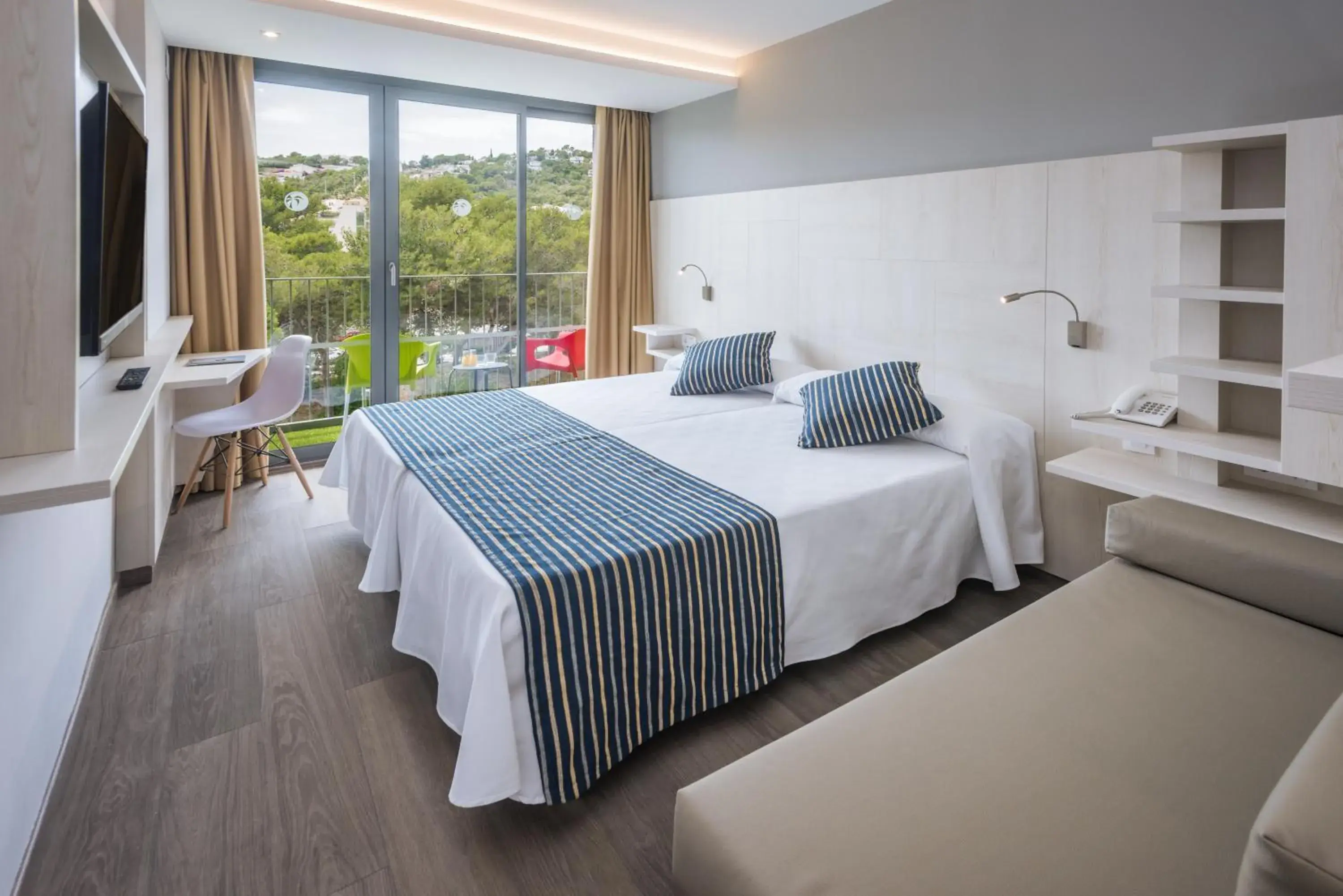 Photo of the whole room, Bed in GHT Sa Riera Photo of the whole room, Bed in GHT Sa Riera