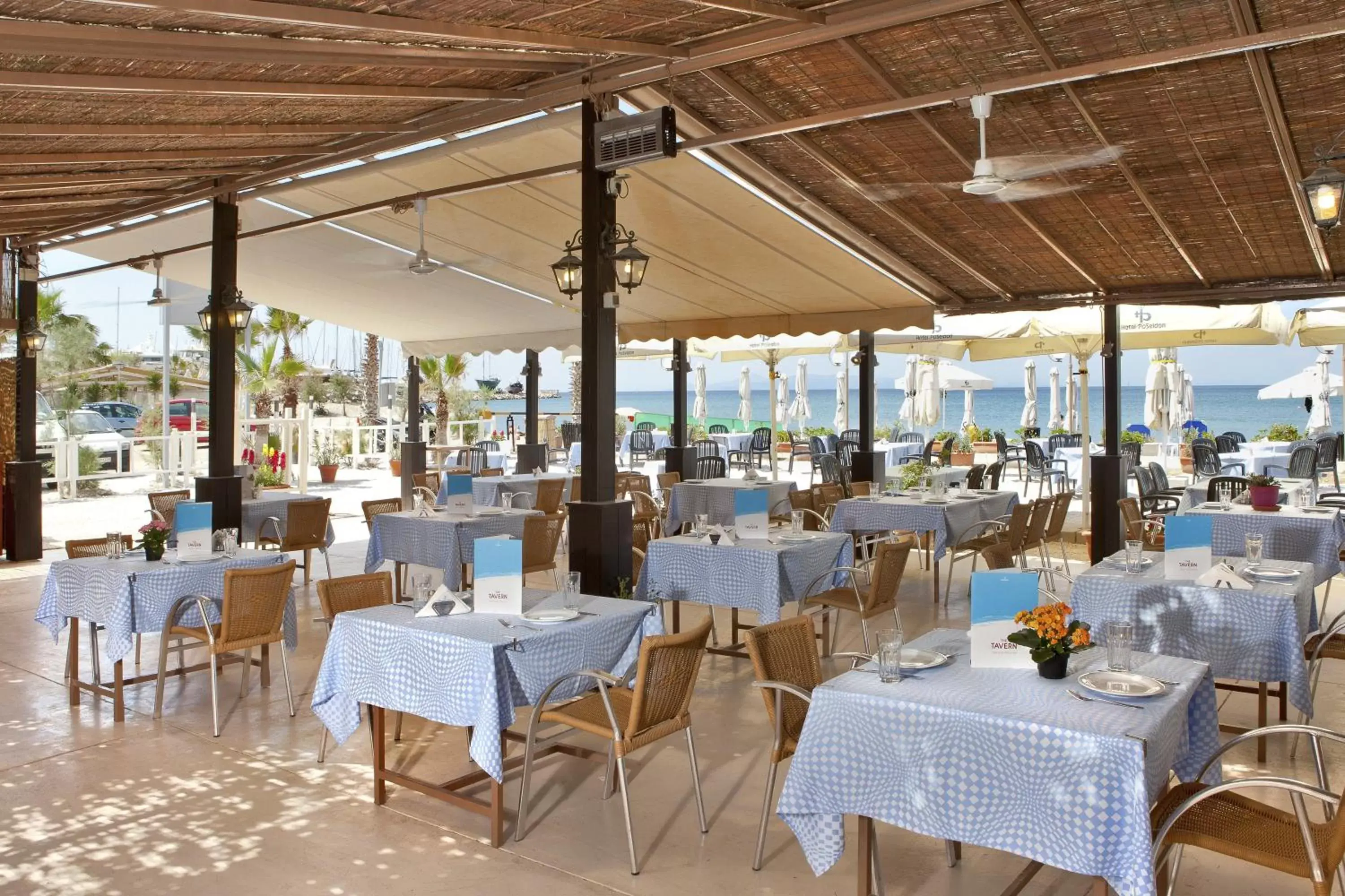 Restaurant/Places to Eat in Poseidon Athens Hotel