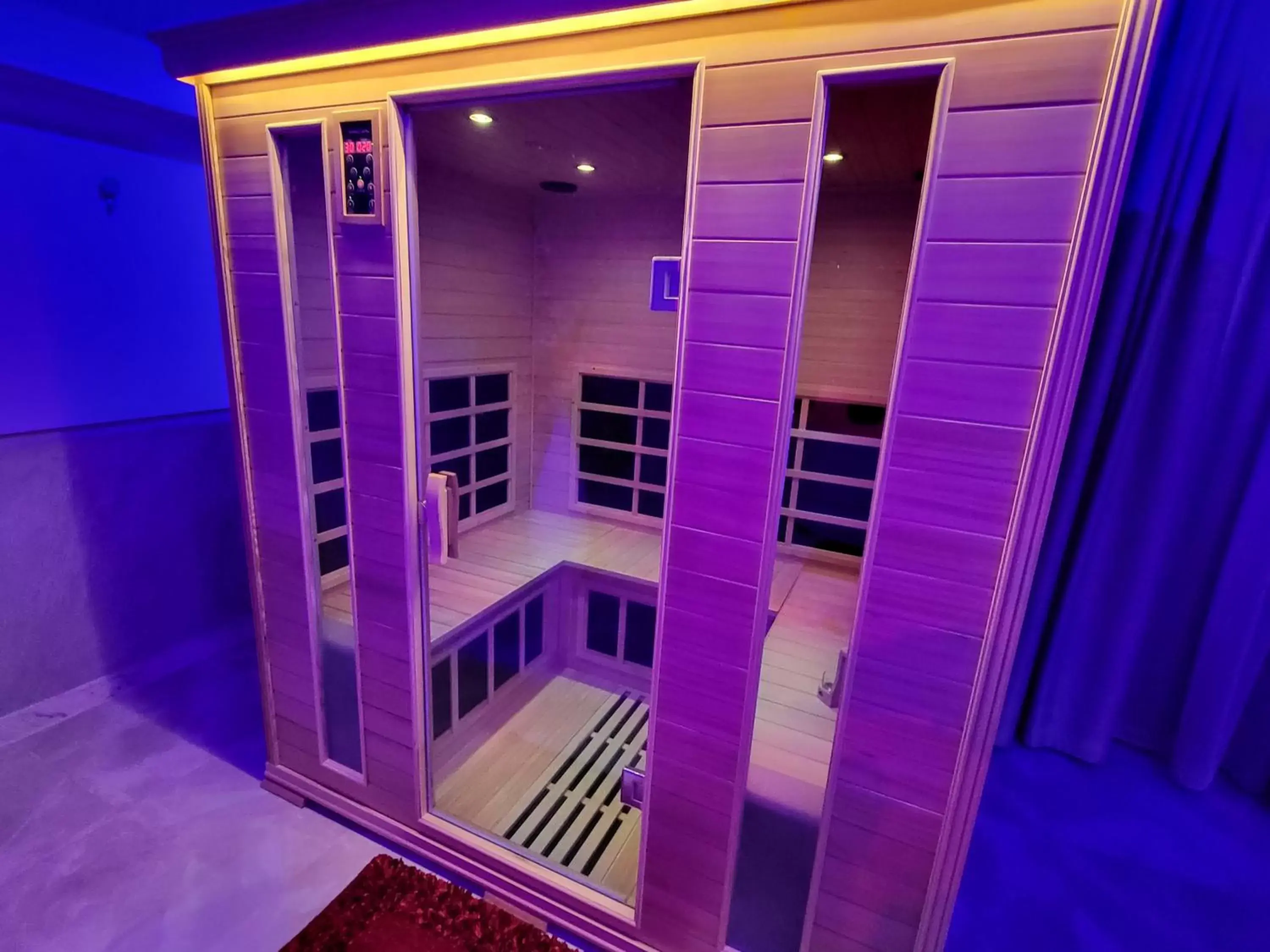 Sauna in B&B Luxury Room & SPA