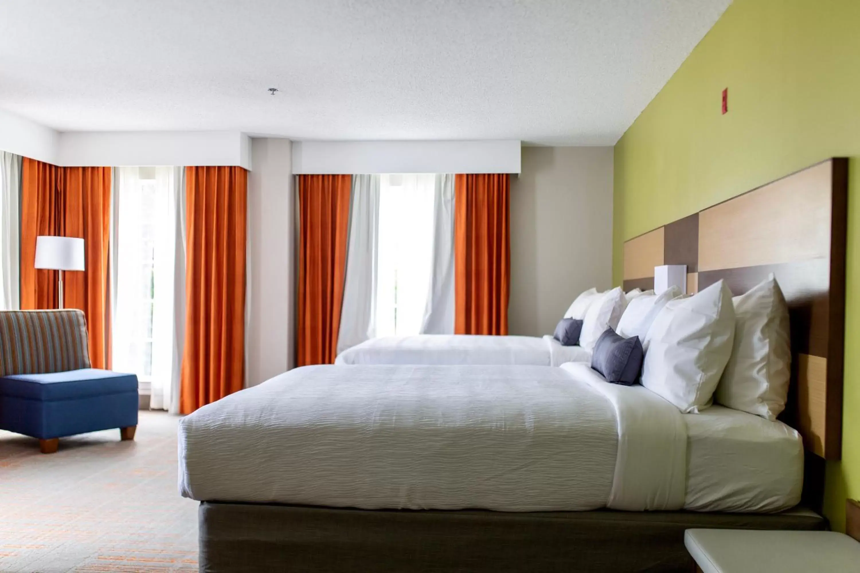 Bed in Best Western Niceville - Eglin AFB Hotel