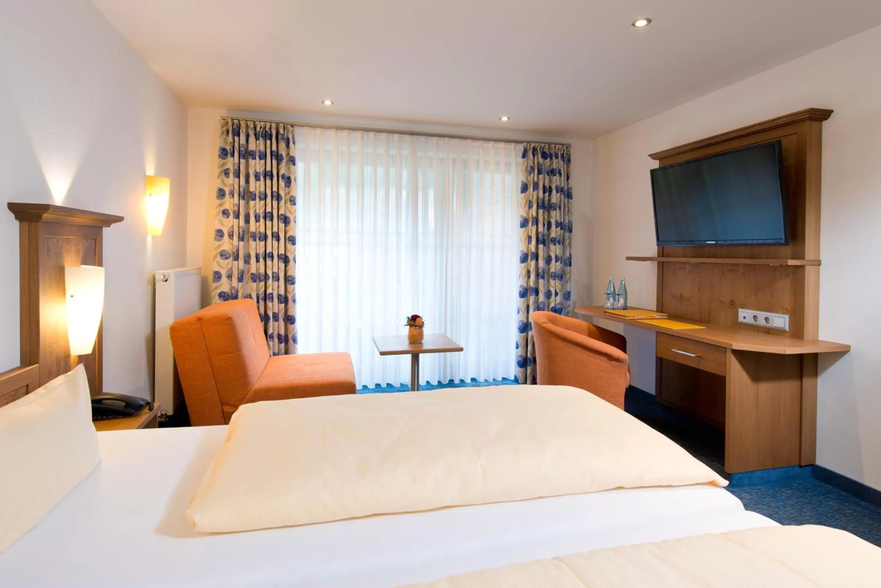 Photo of the whole room, Bed in Silberkönig Schwarzwald Hotel & Restaurant Ringhotel