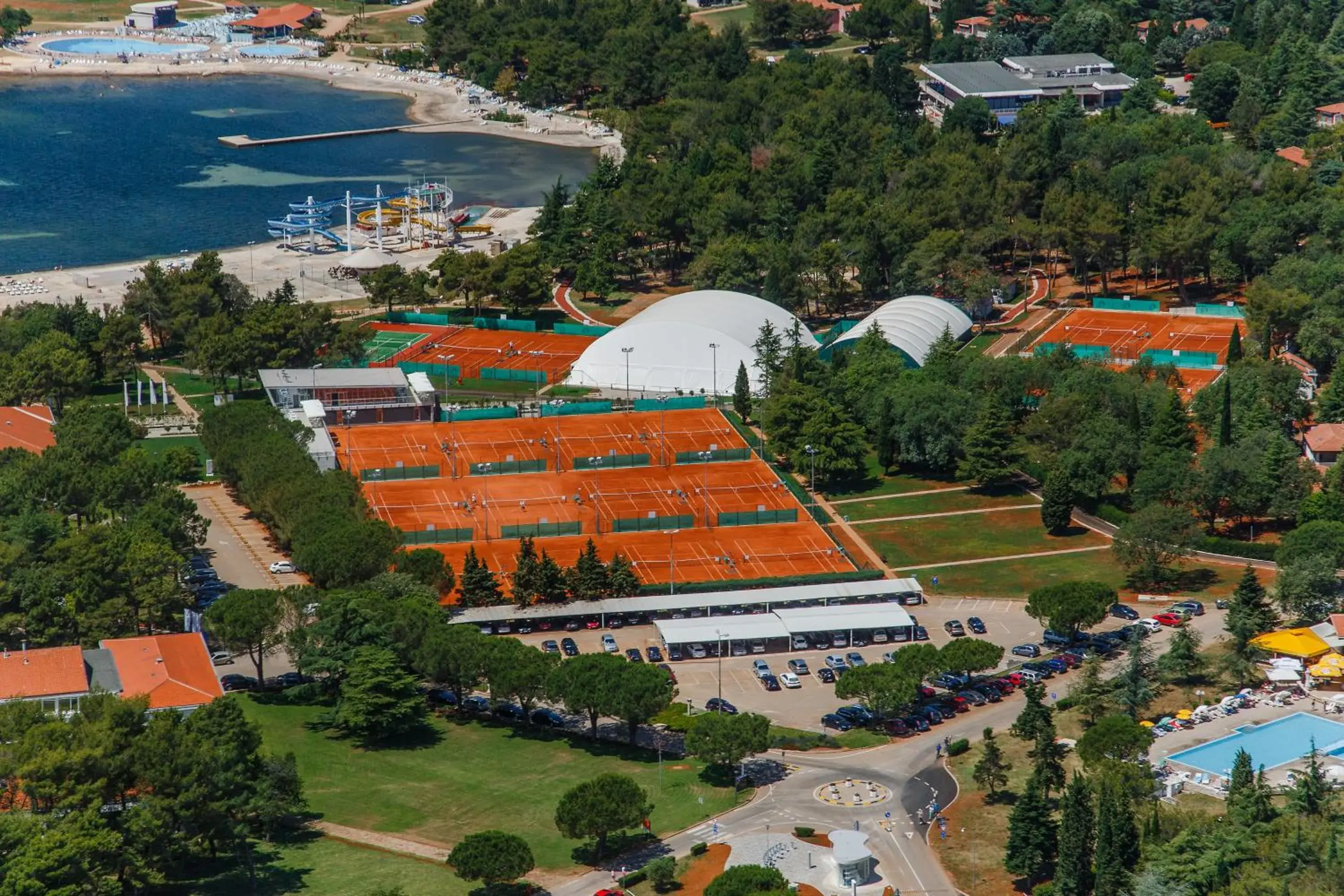 Area and facilities, Bird's-eye View in Hotel Melia Coral for Plava Laguna