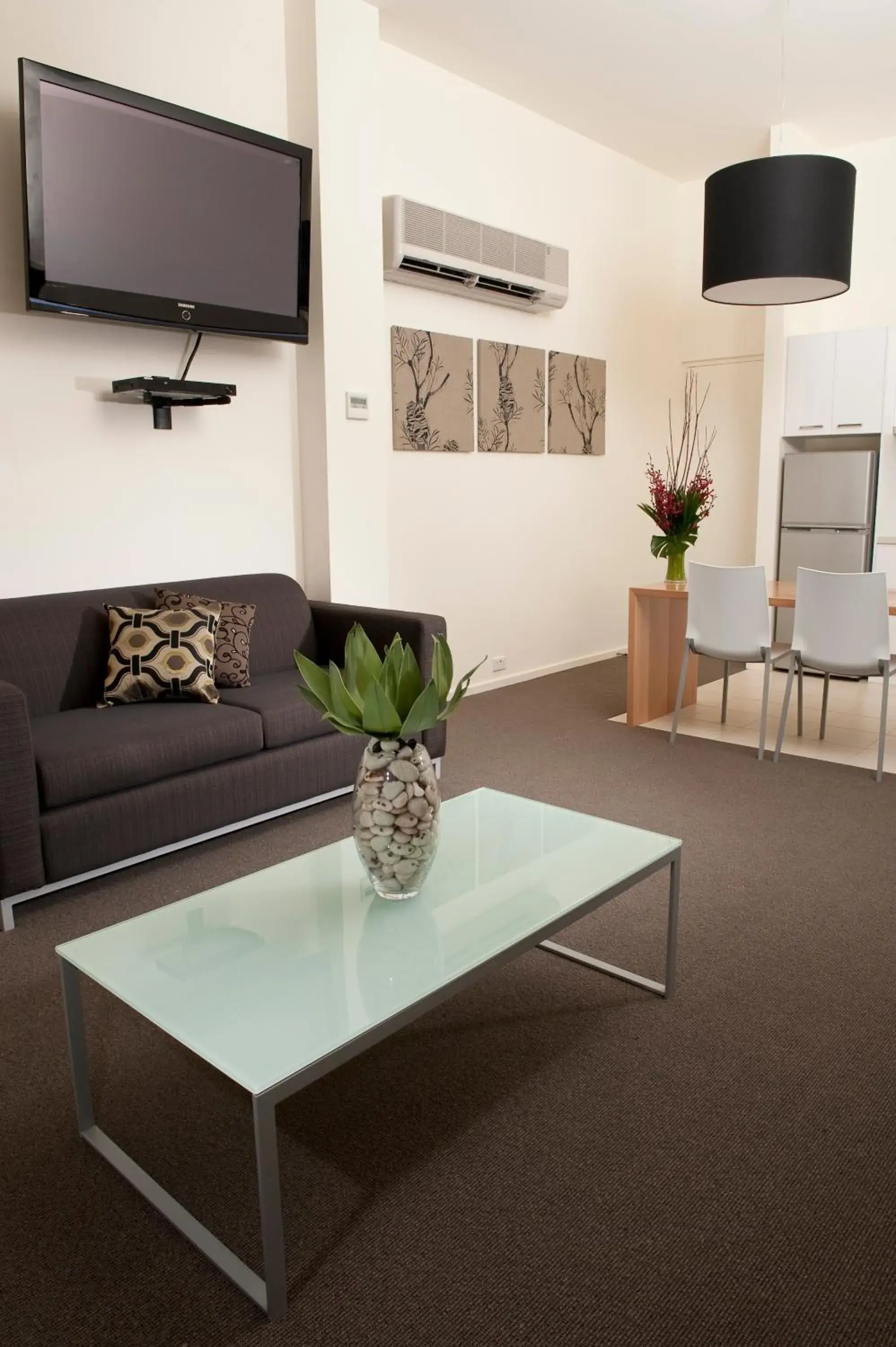 Living room, Seating Area in Majestic Old Lion Apartments