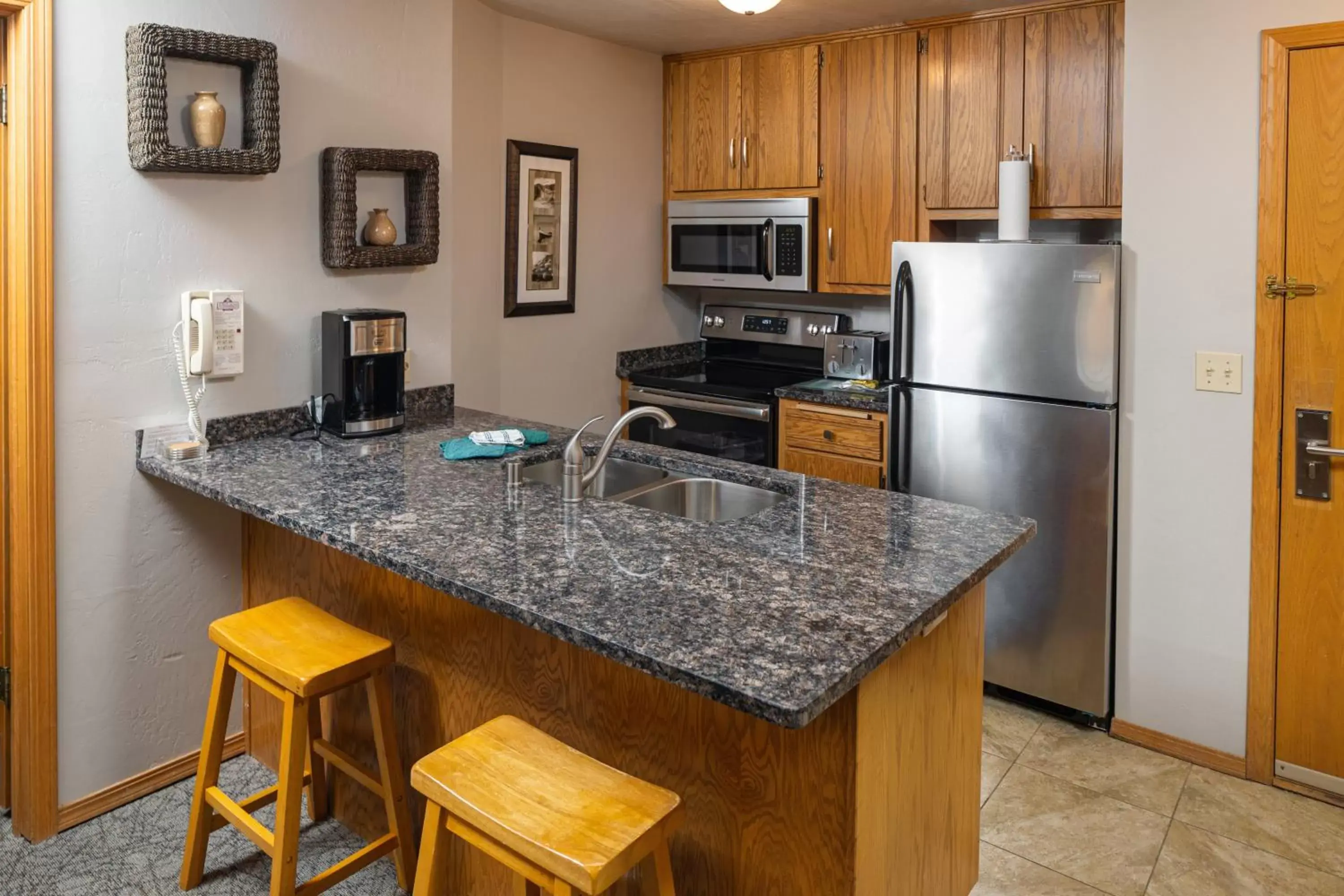 Kitchen or kitchenette, Kitchen/Kitchenette in Newport Resort