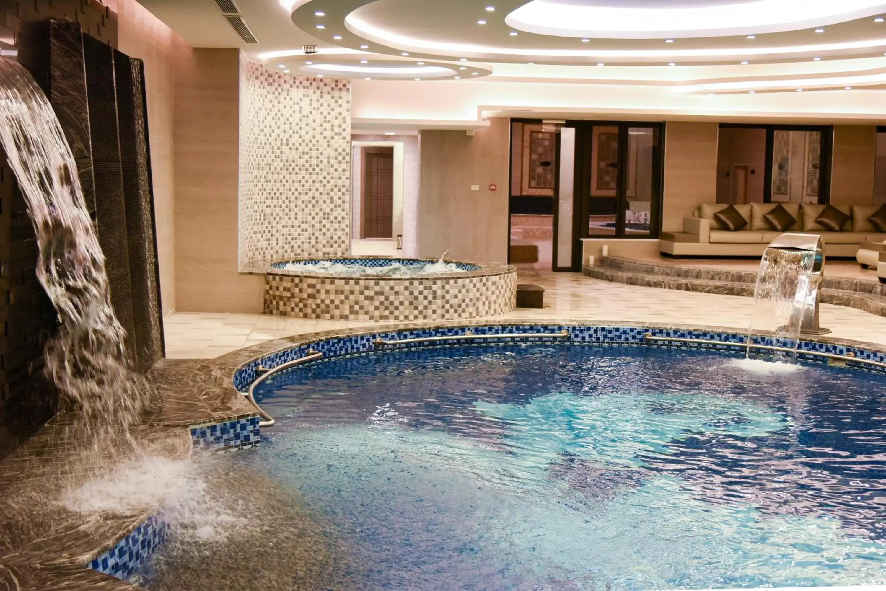 Swimming Pool in Opal Hotel Amman
