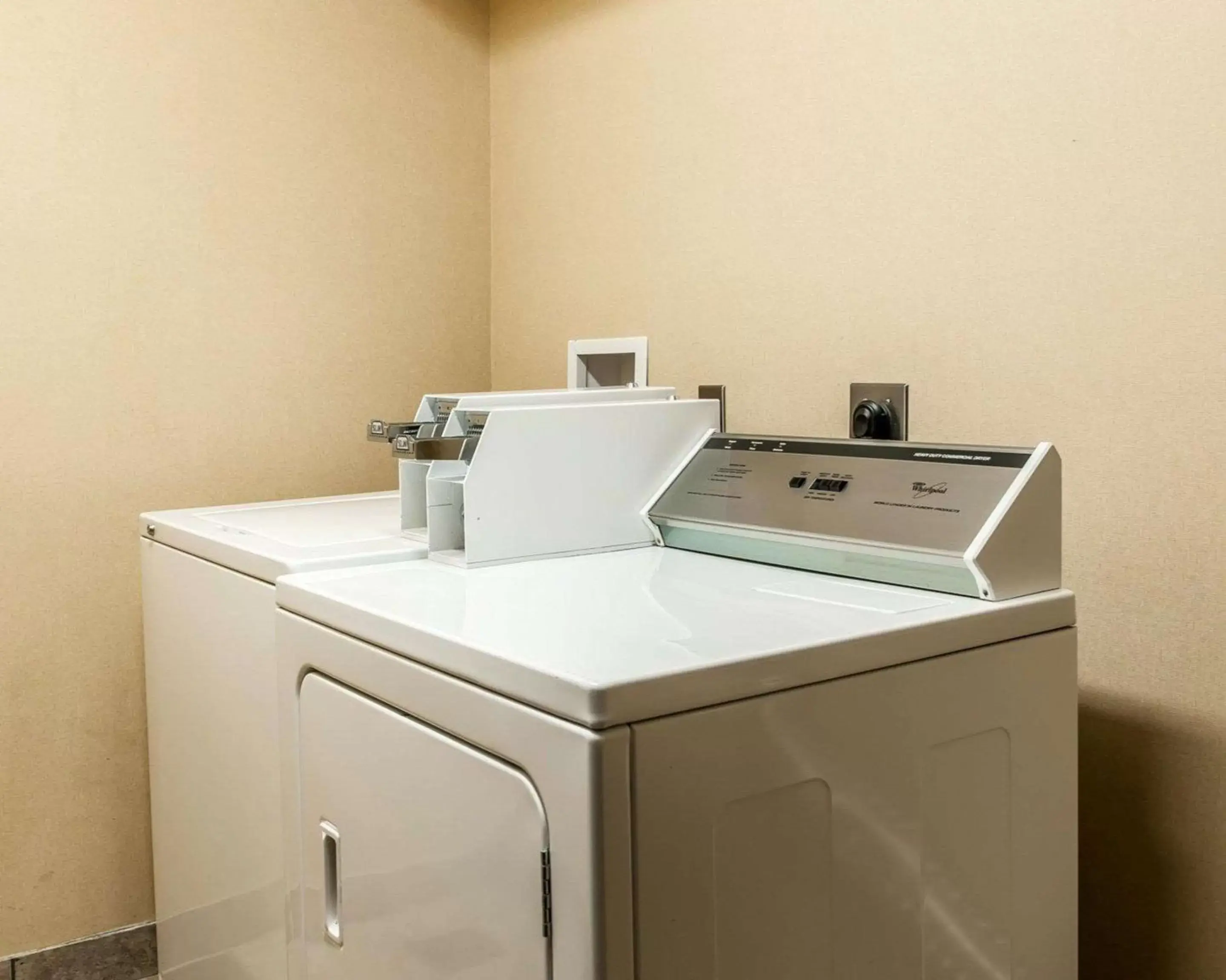 On site, Kitchen/Kitchenette in Quality Inn & Suites - Mattoon