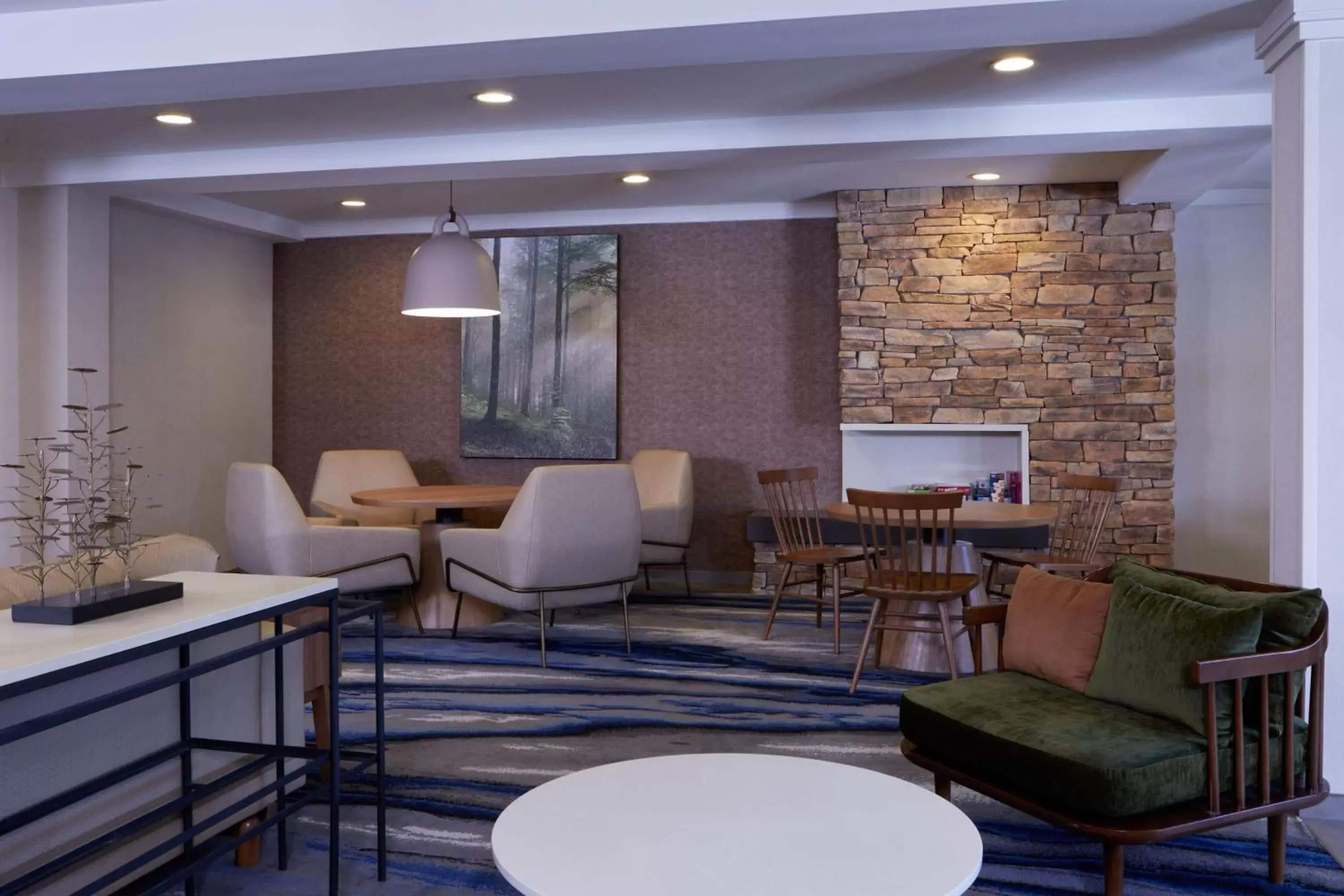 Lobby or reception in Fairfield Inn and Suites San Bernardino