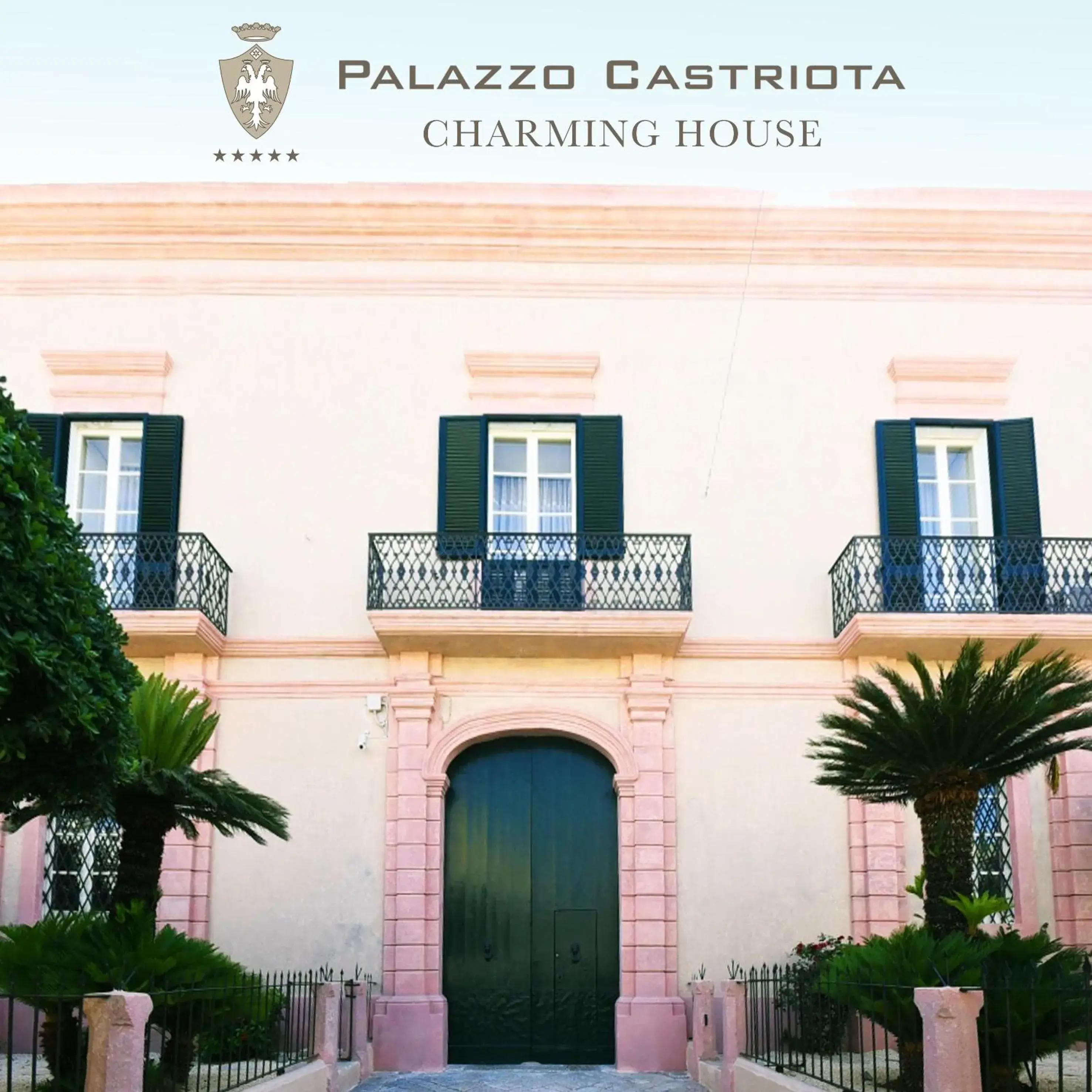 Property building in Palazzo Castriota Scanderberg