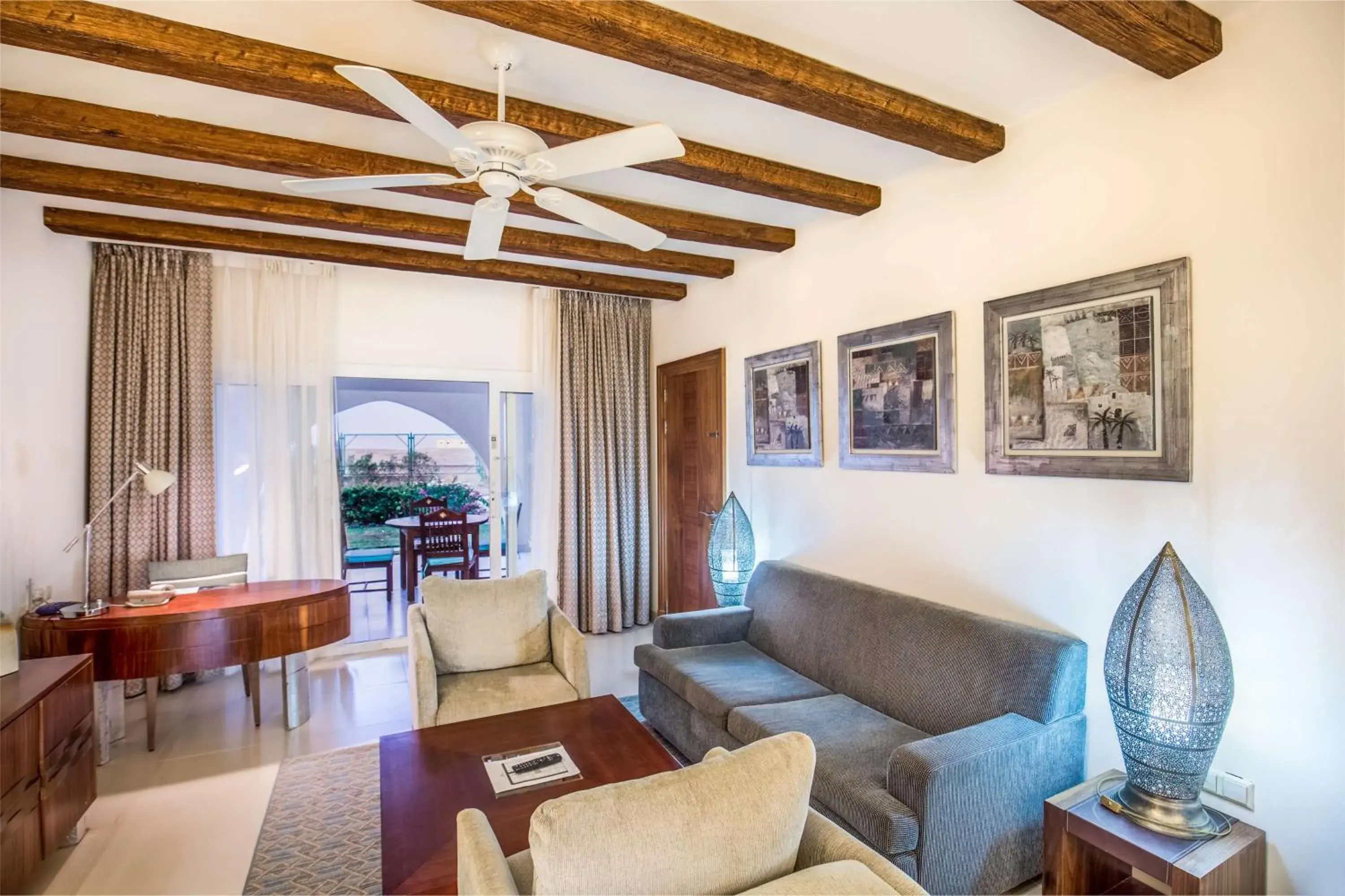 Bedroom, Seating Area in Hilton Marsa Alam Nubian Resort