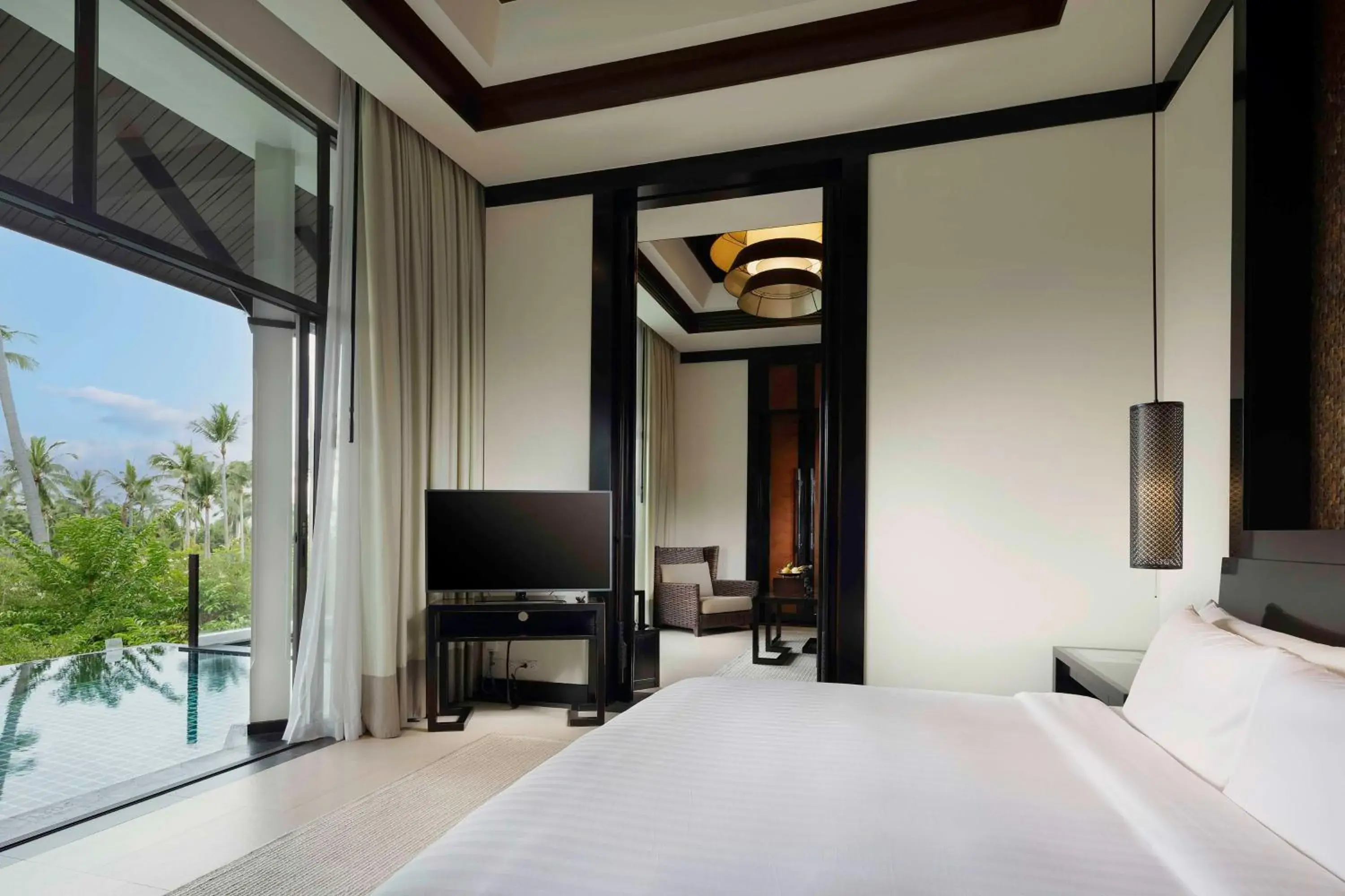 Bedroom, TV/Entertainment Center in Banyan Tree Samui - SHA Extra Plus