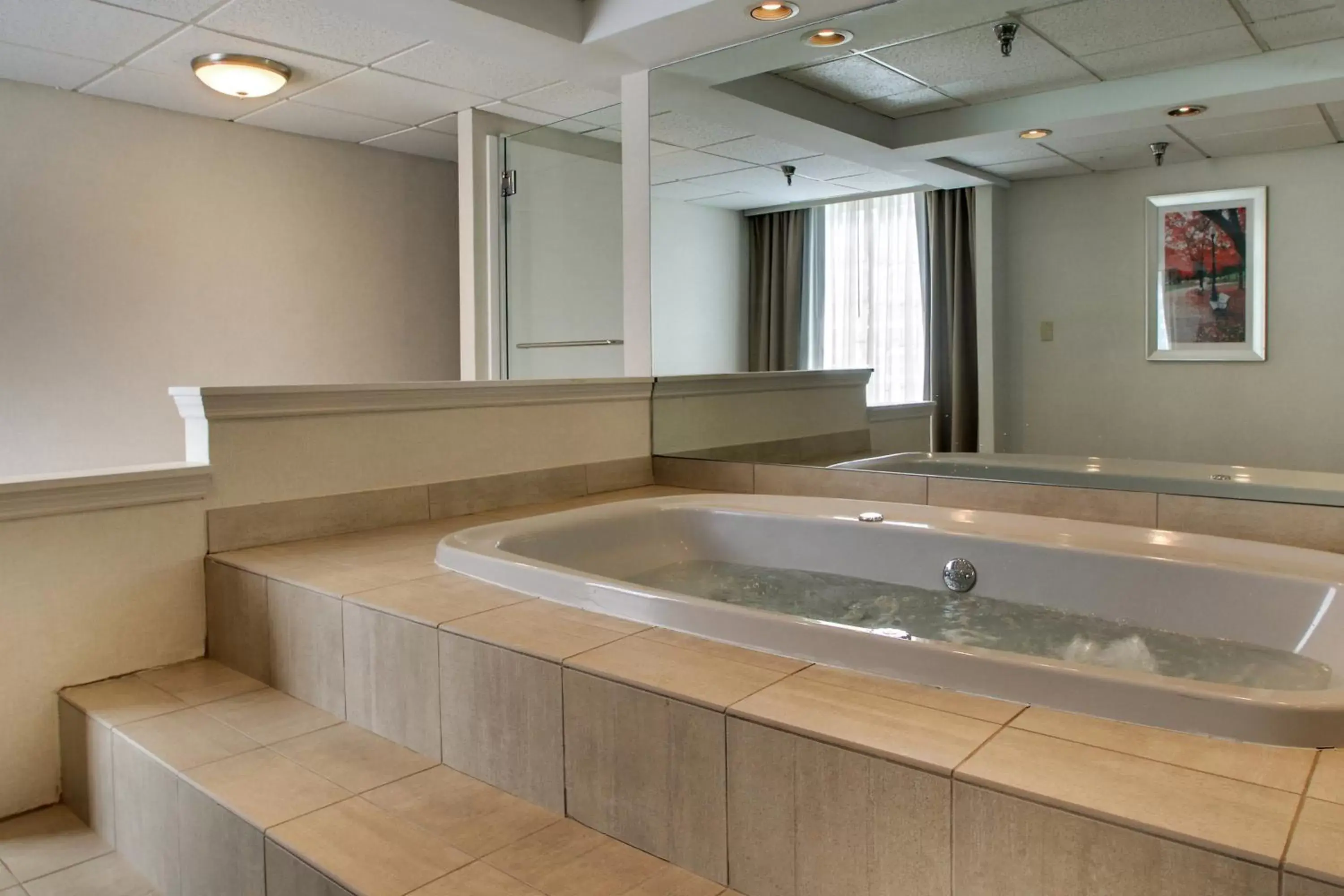 Photo of the whole room, Bathroom in Holiday Inn Express Poughkeepsie, an IHG Hotel