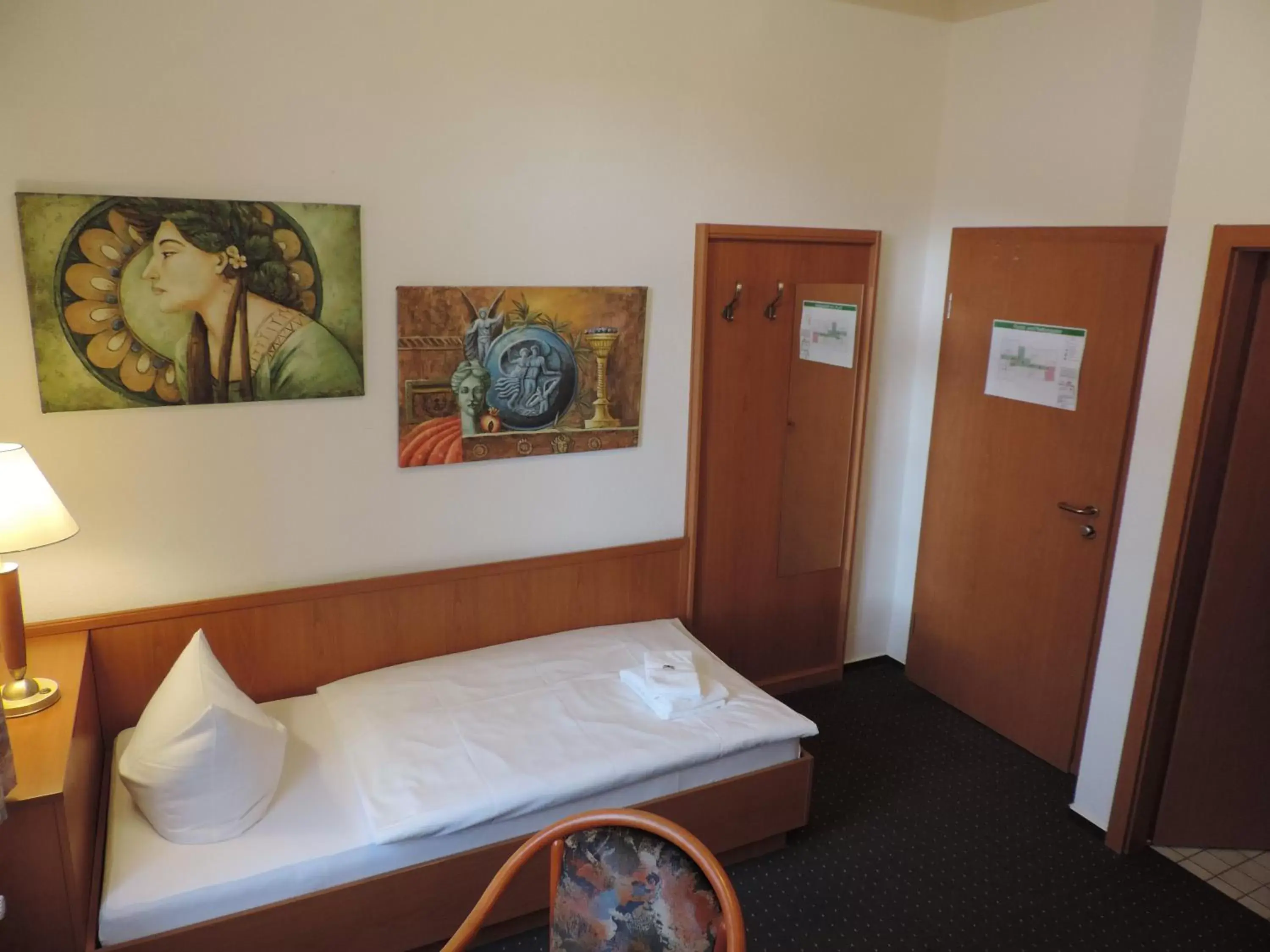 Single Room in Hotel Carl von Clausewitz