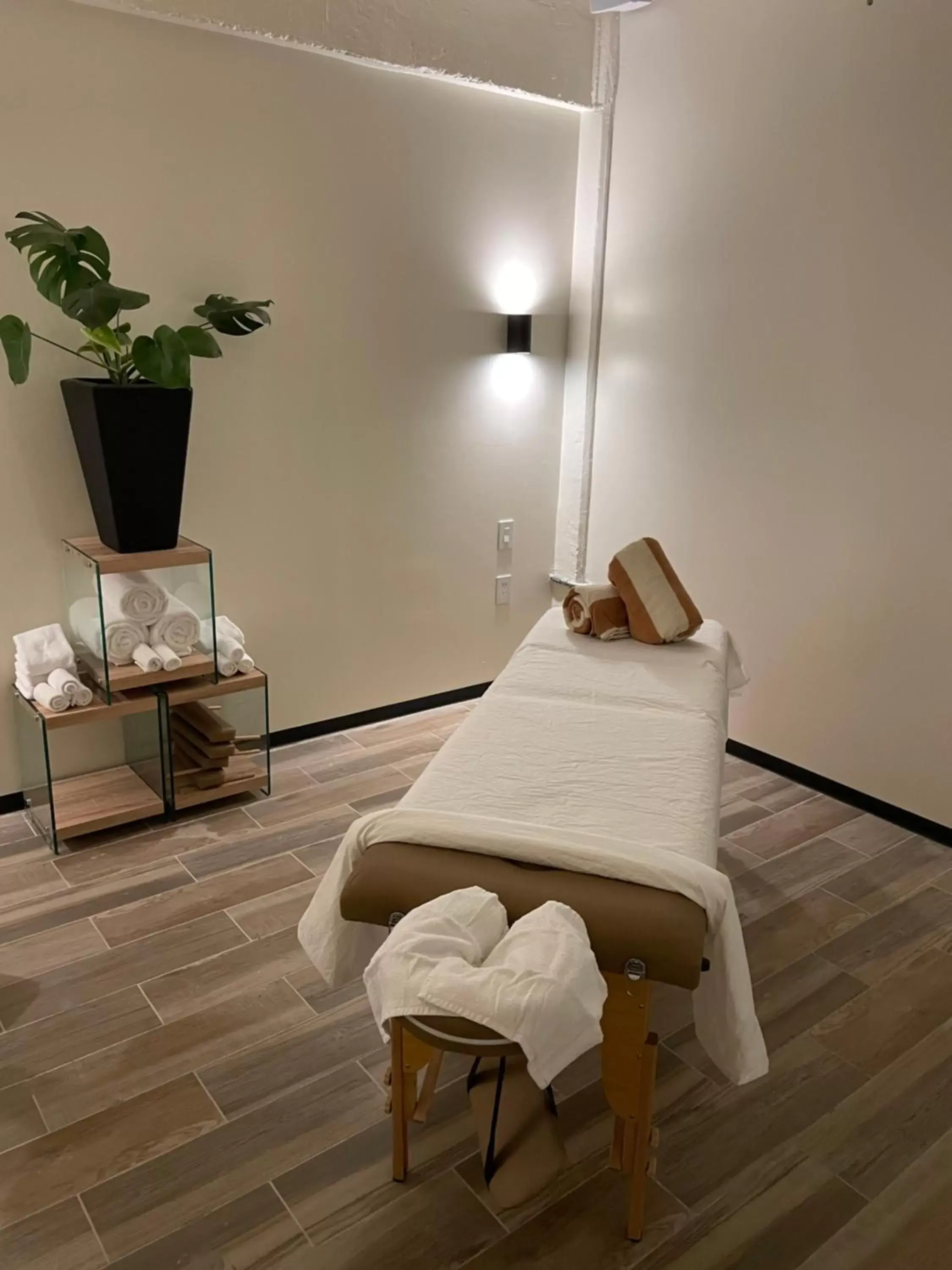 Massage, Spa/Wellness in Joint Coworking Hotel