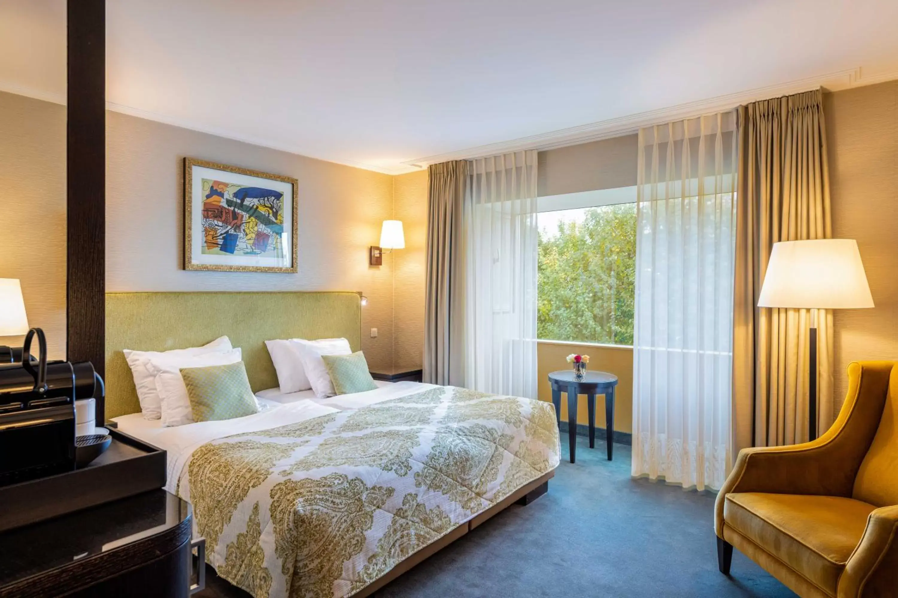 Bedroom, Bed in Grand Hotel Casselbergh Brugge