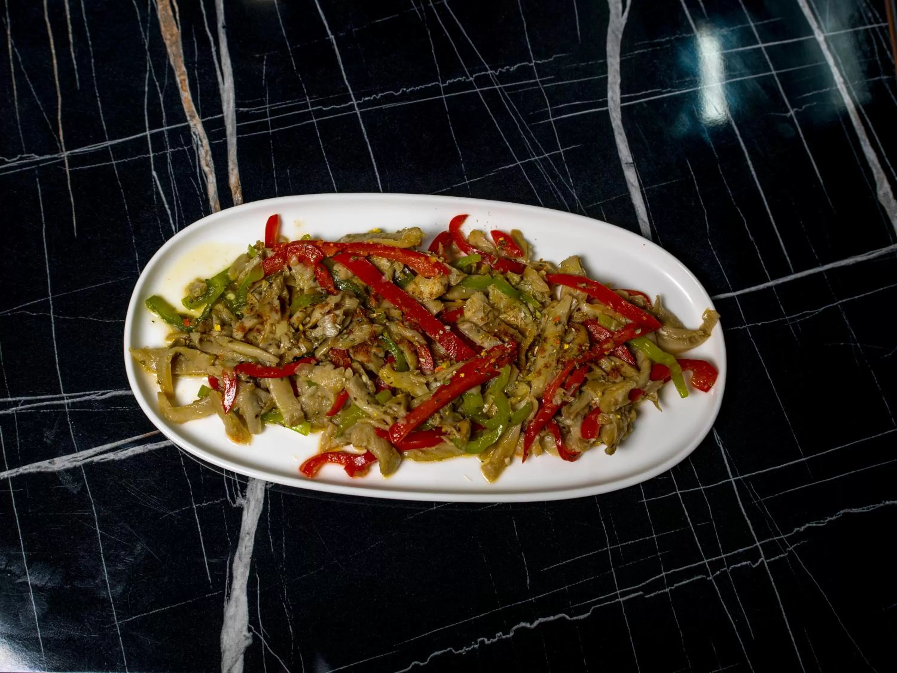 Restaurant/places to eat in MENALO HOTEL PREMIUM ISTANBUL AIRPORT