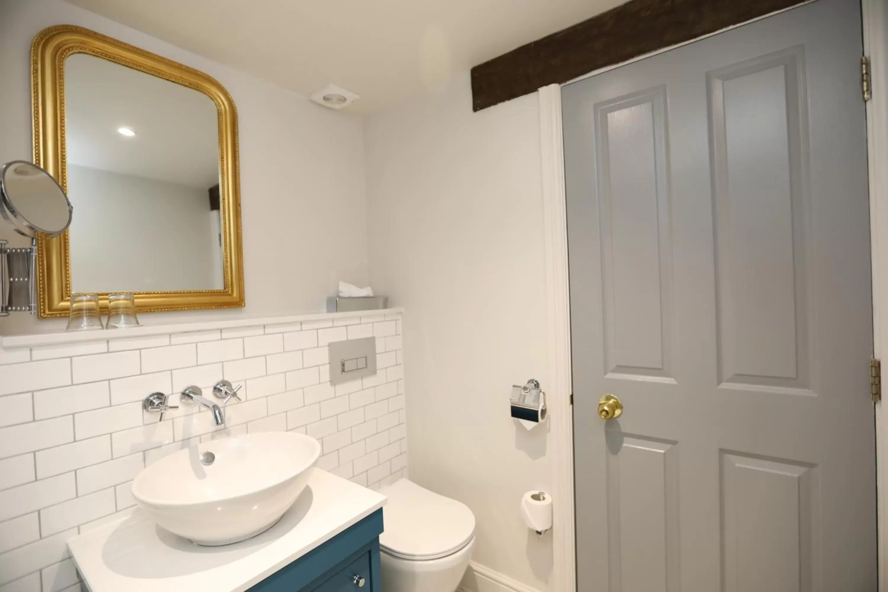 Toilet, Bathroom in Mercure Barnsley Tankersley Manor Hotel