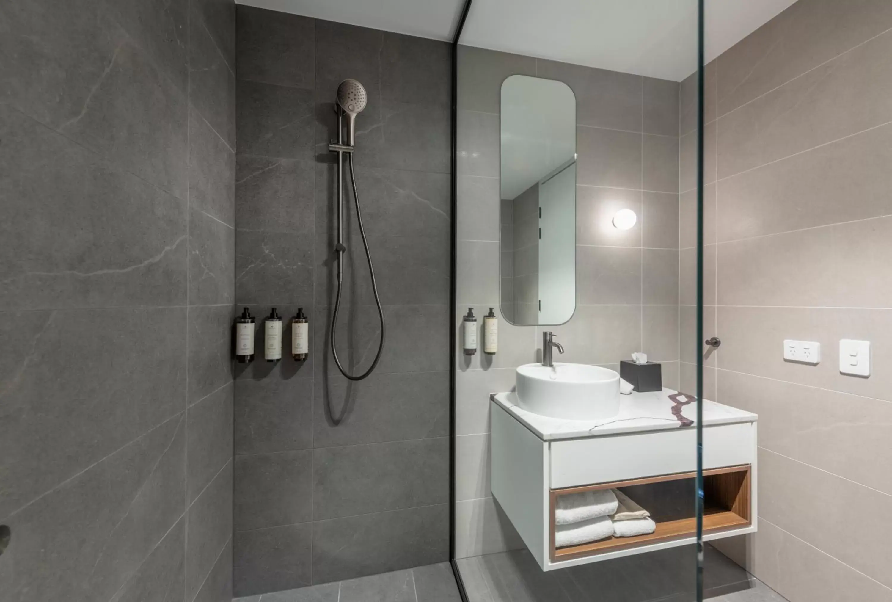 Bathroom in TRYP by Wyndham Pulteney Street Adelaide